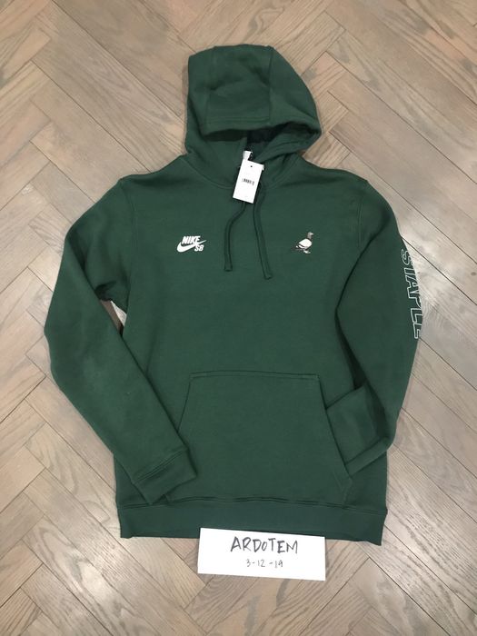 Nike staple cheap pigeon hoodie