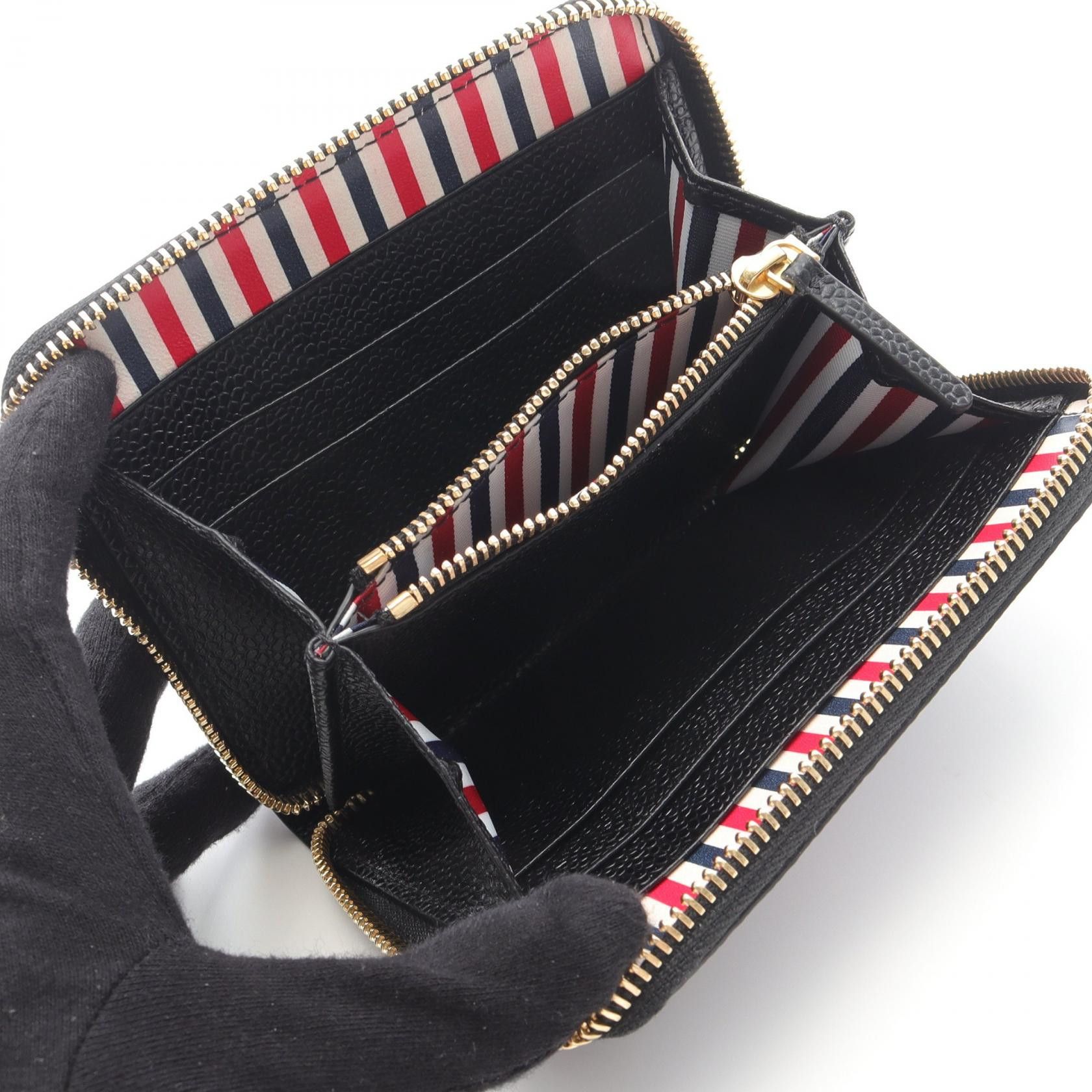 Thom Browne Thom Browne Thom Browne FAW013A00198001 Leather Wallet Leather Short Wallet FAW013A00198001 DUTY FREE for USA Size ONE SIZE - 3 Thumbnail