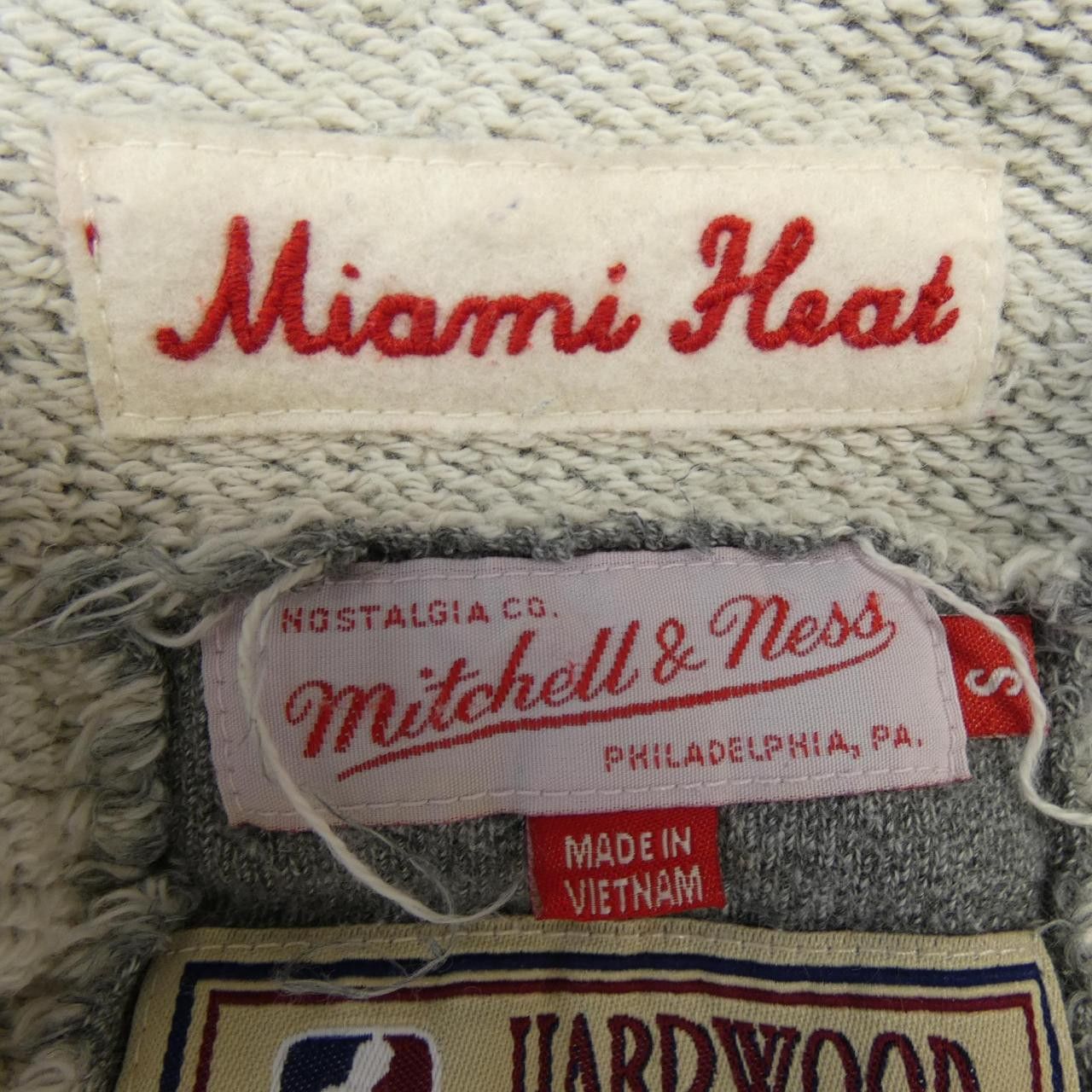 Other Other Mitchell & Ness Jacket Others Outerwear DUTY FREE for USA Size ONE SIZE - 4 Thumbnail