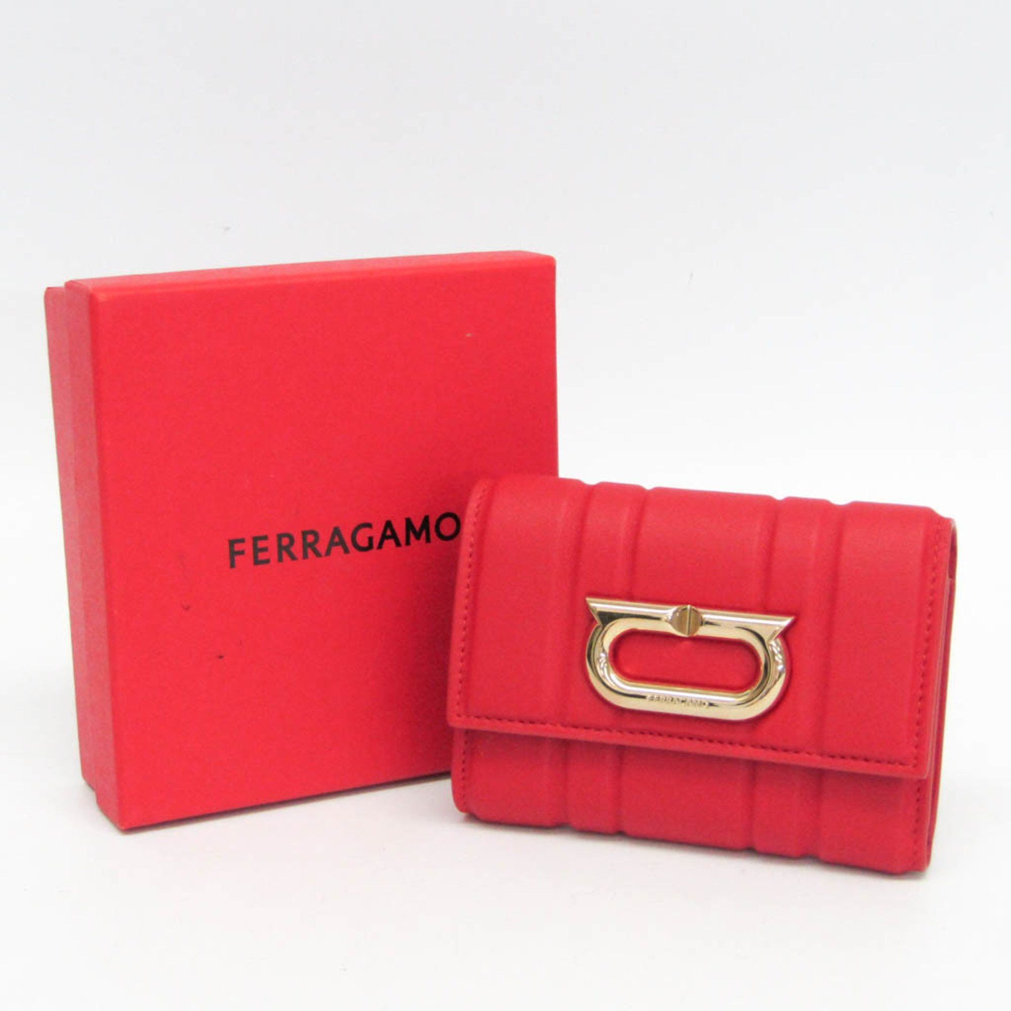 Salvatore Ferragamo Salvatore Ferragamo Gancini IY 22 0445 Women's Leather Wallet (tri-fold) Red Color Size ONE SIZE - 2 Thumbnail