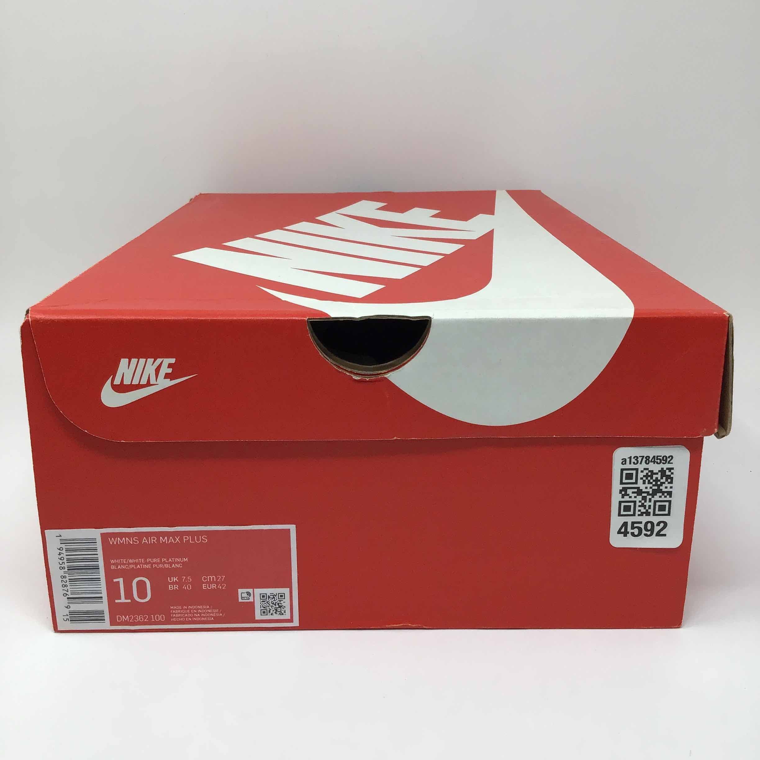 Nike Wmns Air Max Plus Triple White