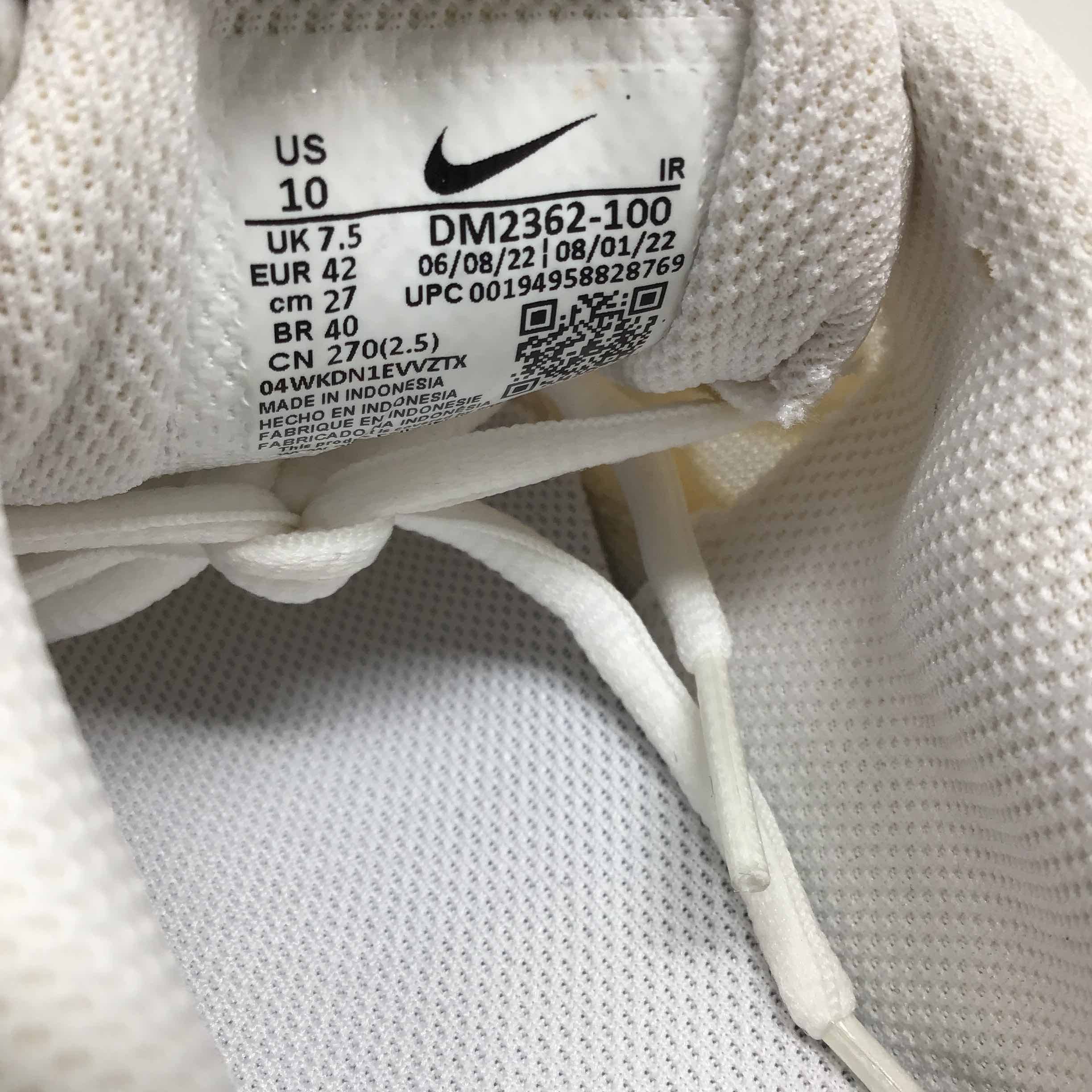 Nike Wmns Air Max Plus Triple White