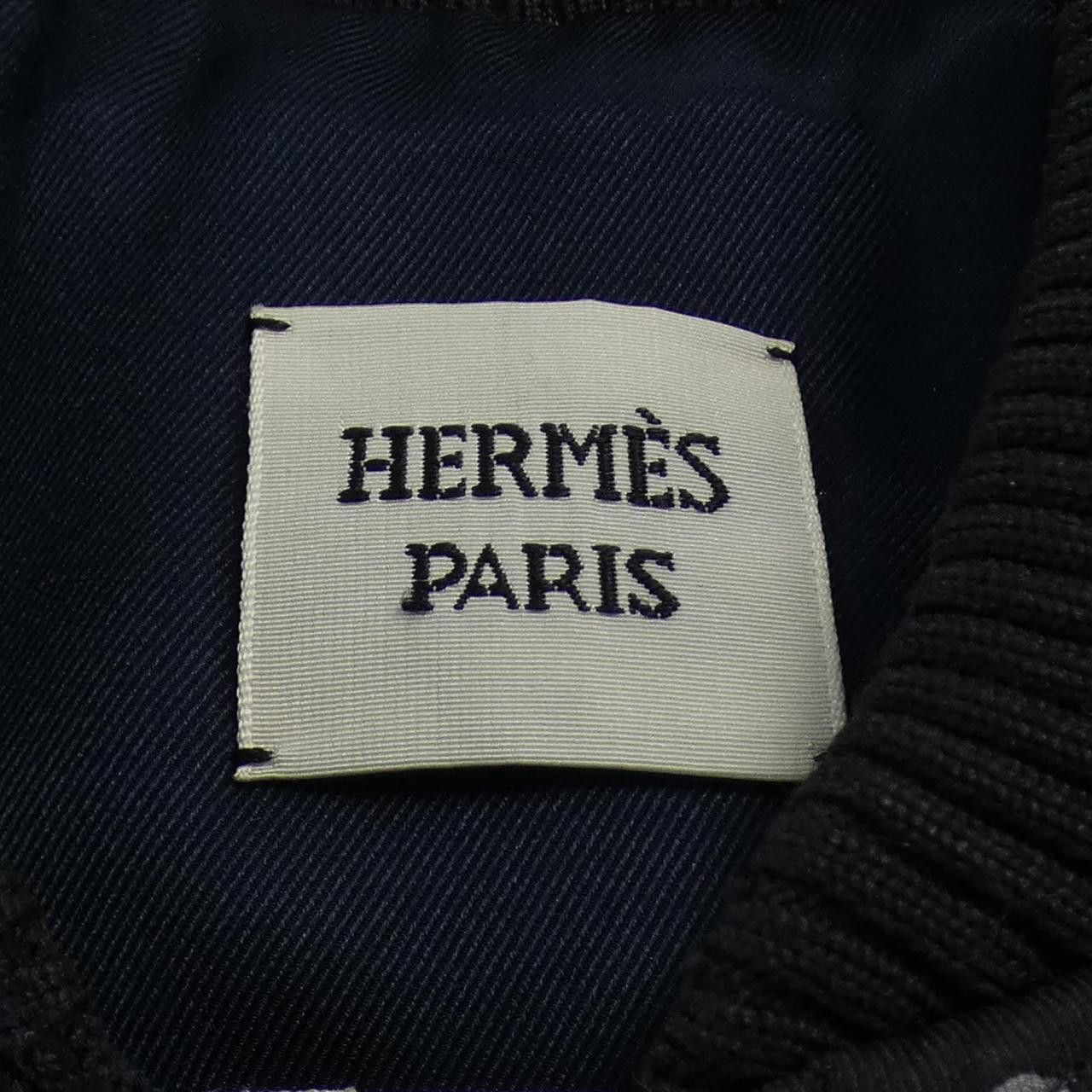 Hermes Hermes Hermes 2H0204DU Silk Cashmere Vest Others Tops DUTY FREE for USA Size ONE SIZE - 4 Thumbnail