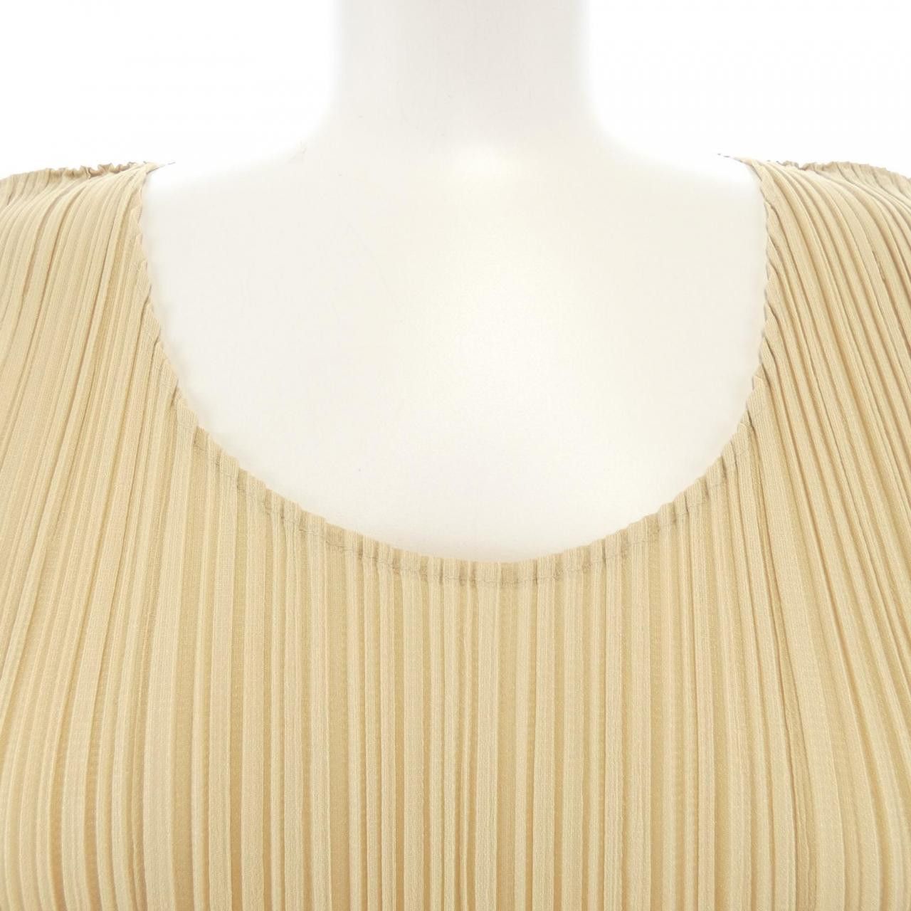 Issey Miyake Issey Miyake Pleats Please Dress Plastic Dresses DUTY FREE for USA Size ONE SIZE - 5 Thumbnail