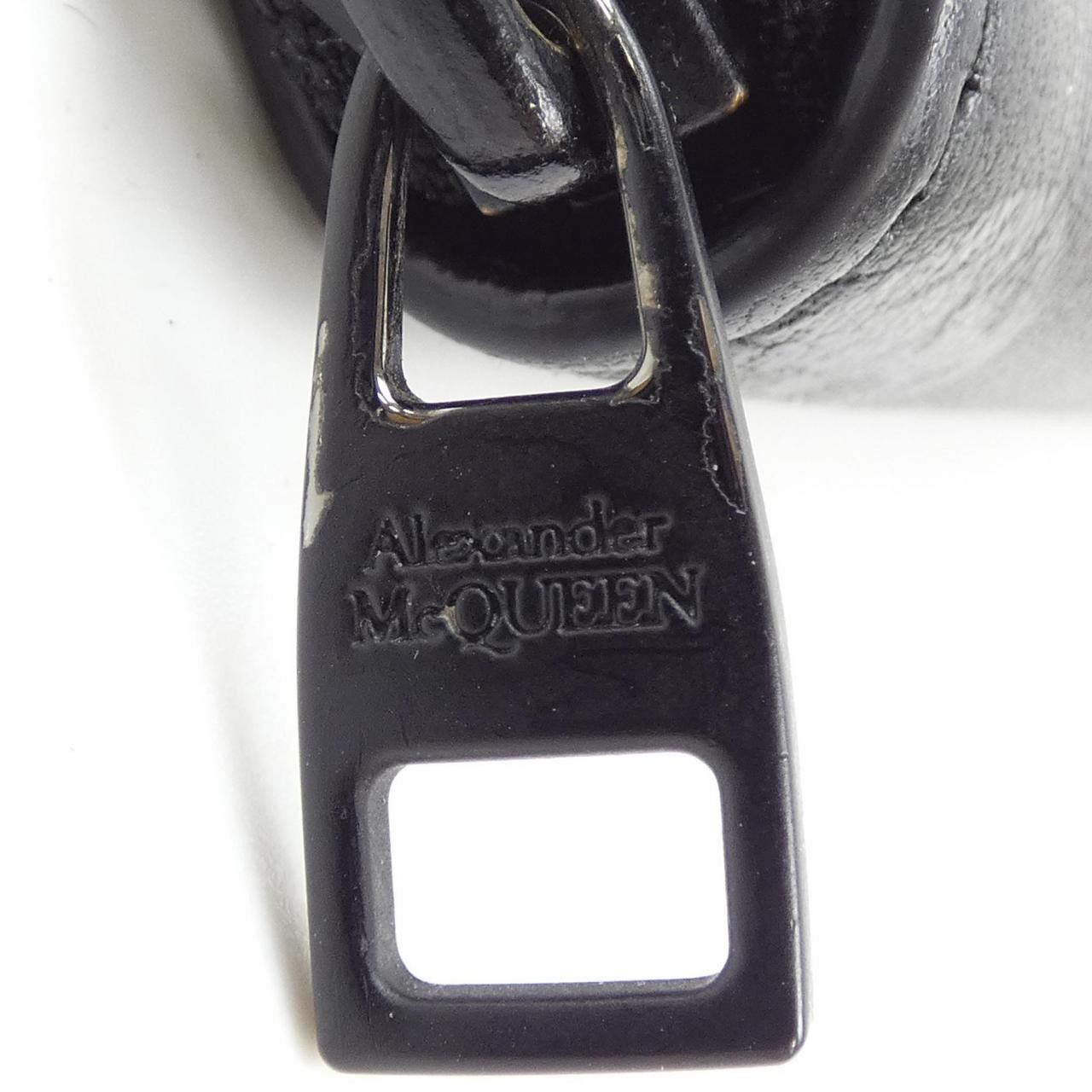 Alexander McQueen Alexander McQueen Alexander McQueen COIN&CARD CASE Coin Case Leather Coin Case 647193486430 DUTY FREE for USA Size ONE SIZE - 3 Thumbnail