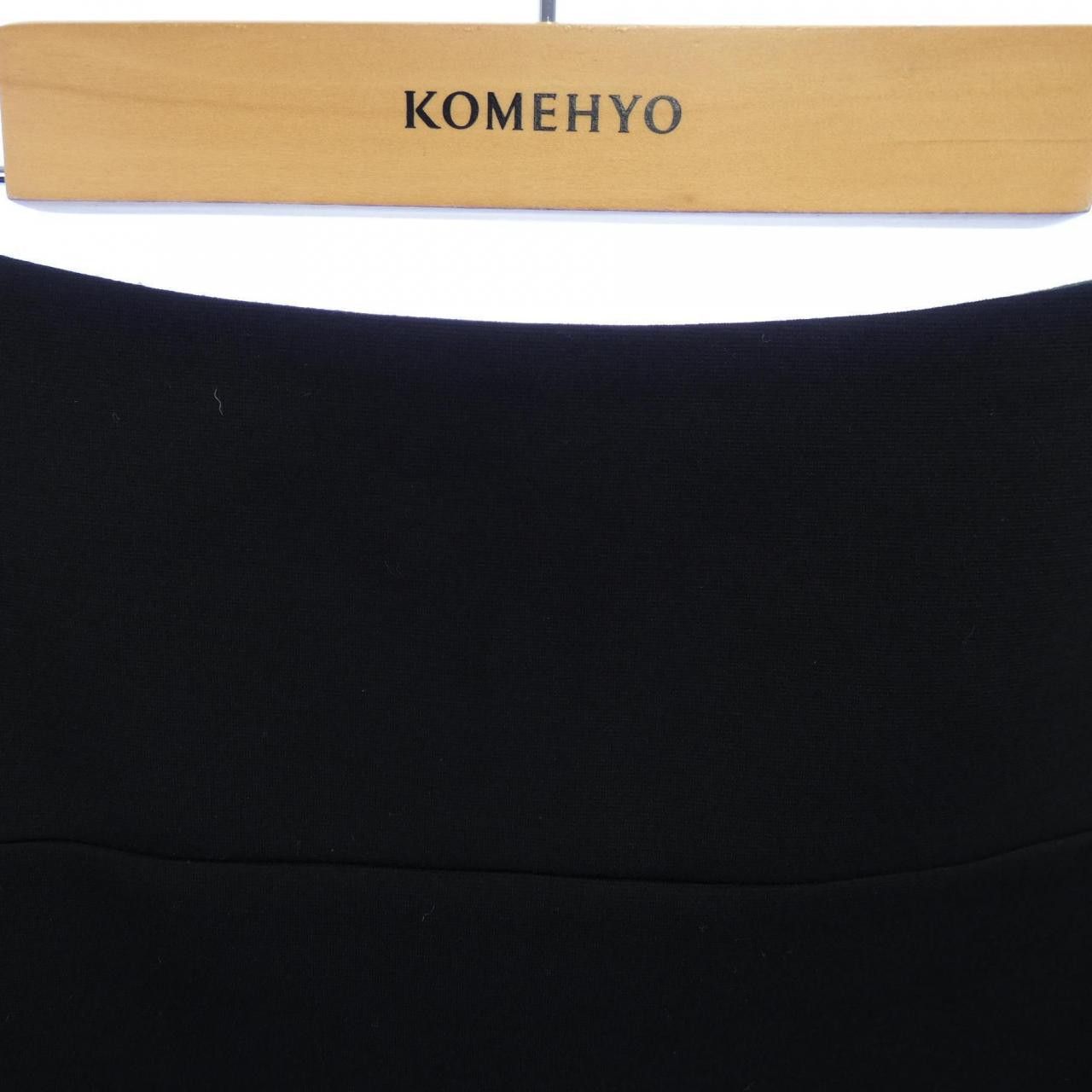 Other Other ADORE Skirt Others Skirts DUTY FREE for USA Size ONE SIZE - 5 Thumbnail