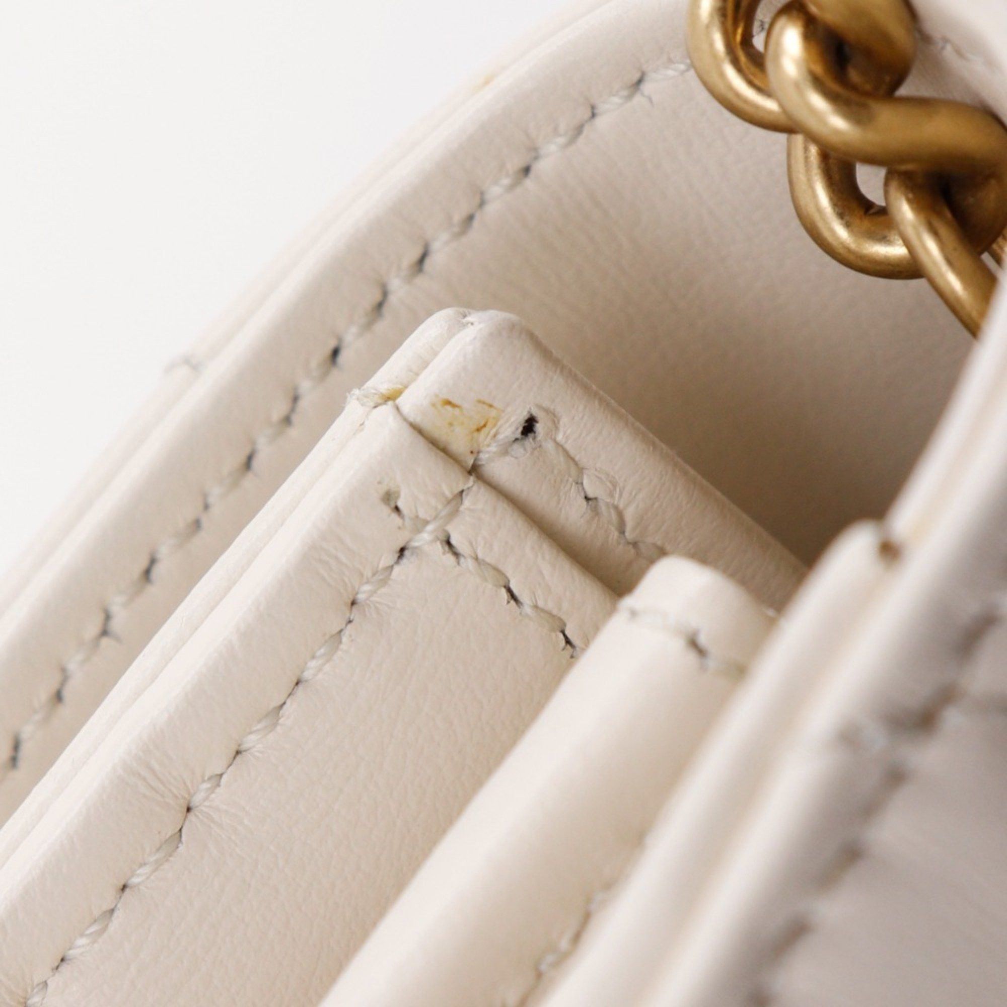 Gucci Gucci GG Marmont Chain Wallet/Clutch, White Calfskin, Snap Buttons, 474575, Women's Size ONE SIZE - 12 Thumbnail