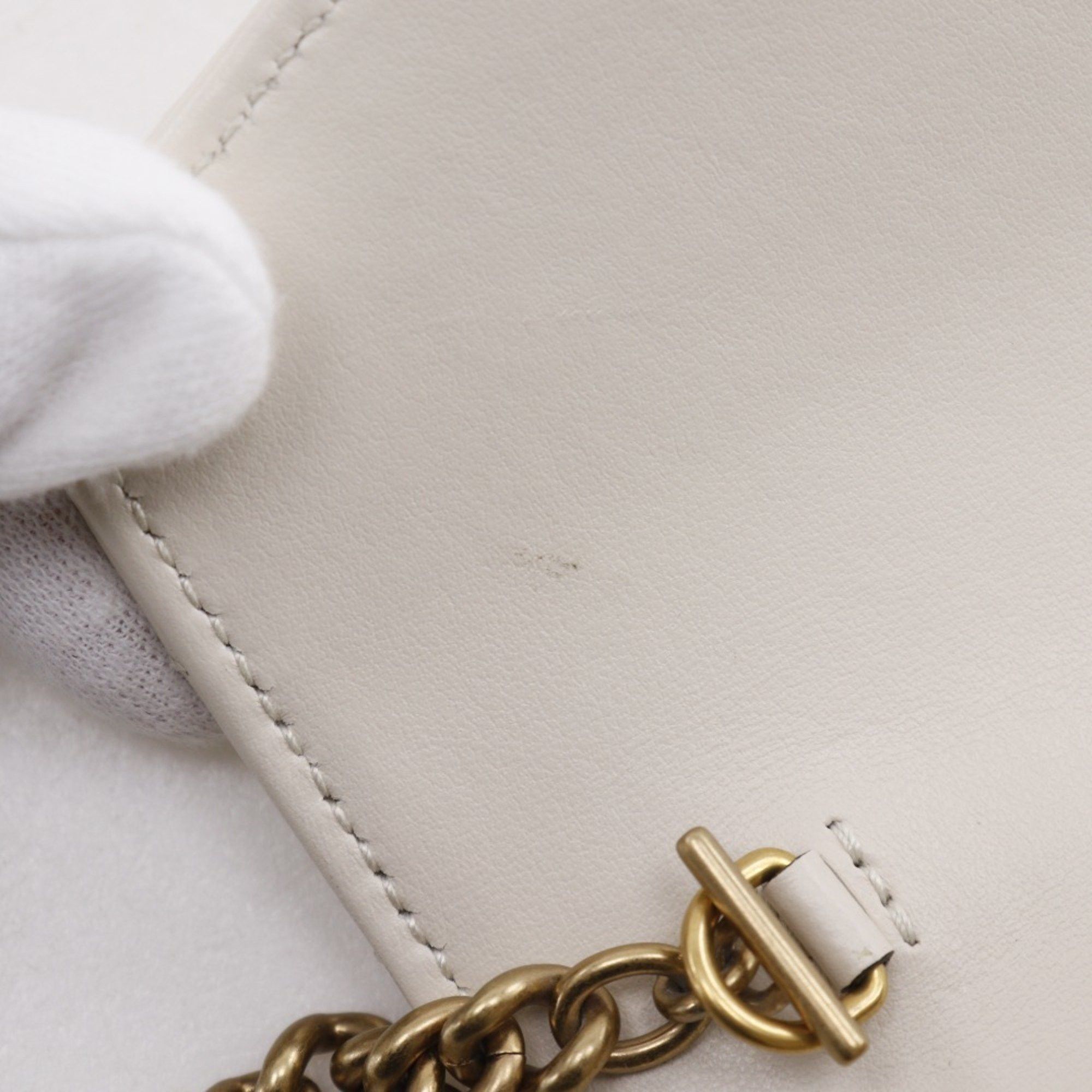 Gucci Gucci GG Marmont Chain Wallet/Clutch, White Calfskin, Snap Buttons, 474575, Women's Size ONE SIZE - 9 Thumbnail