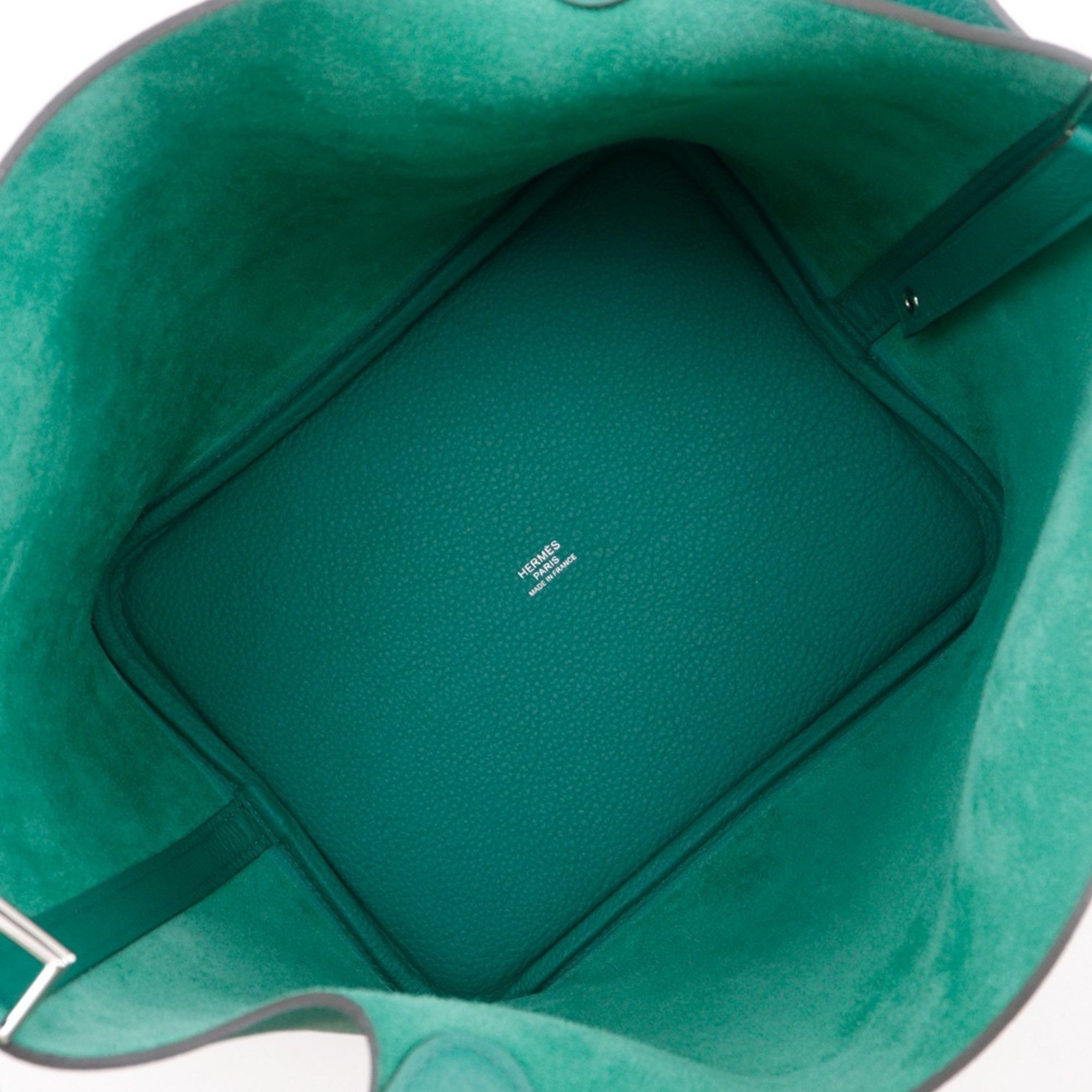 Hermes Hermes Hermès Picotin Lock 22 MM Handbag in Taurillon Maurice Vert Gate, 2022, Green, U A5 Strap Clasp, Women's Size ONE SIZE - 9 Thumbnail