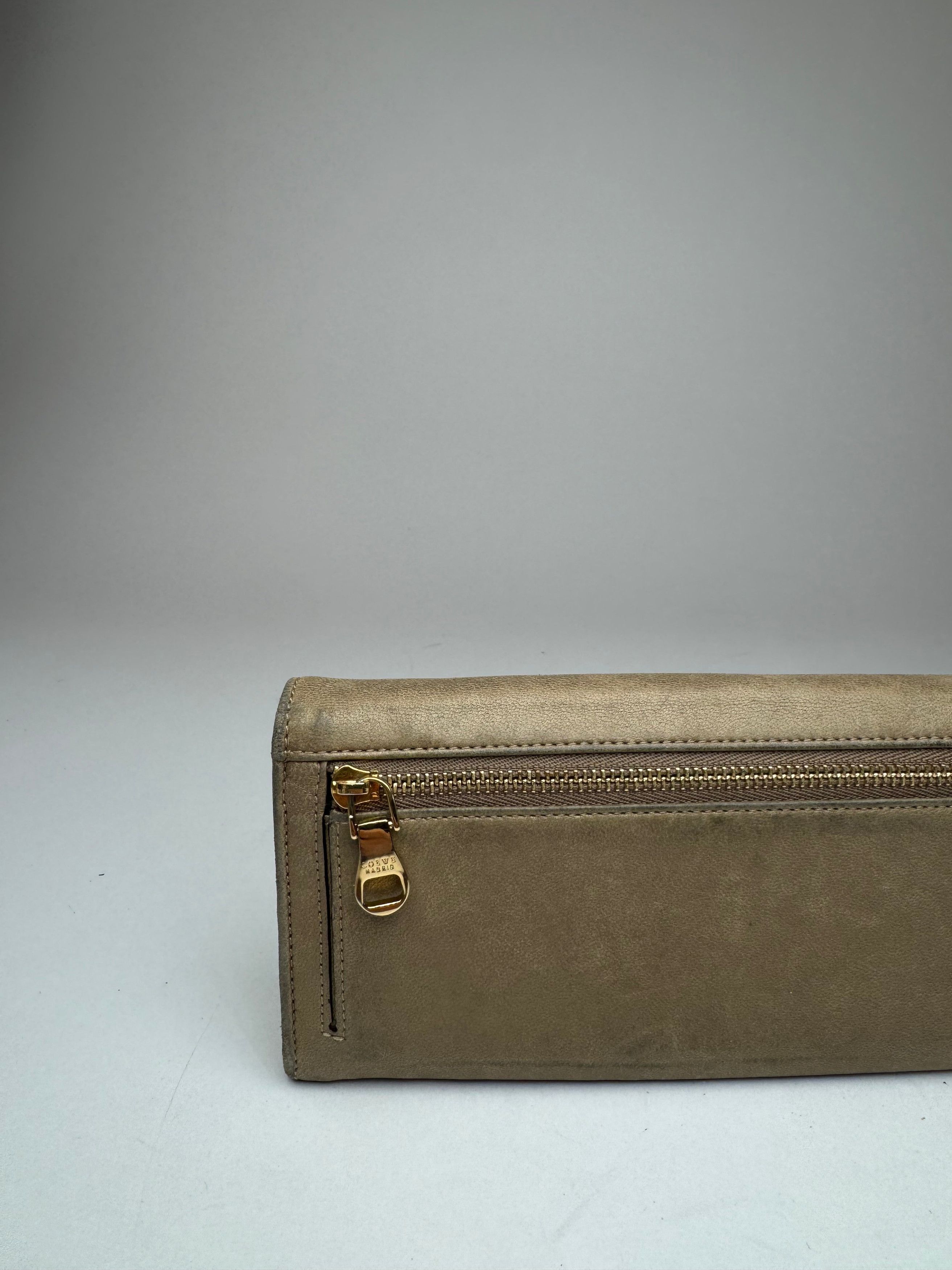 Loewe Vintage Madrid Leather Wallet beige Size ONE SIZE - 8 Thumbnail