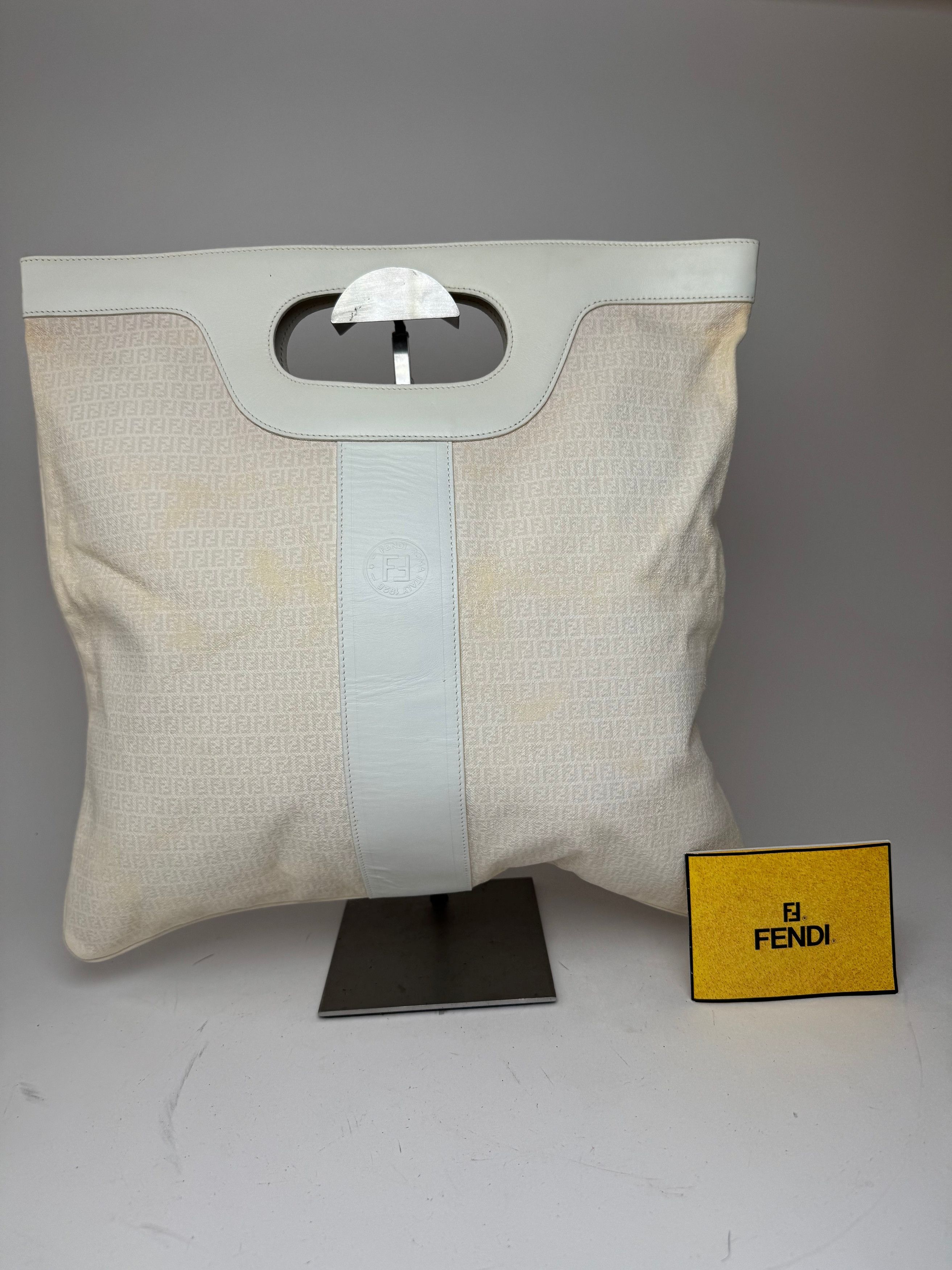Fendi Vintage FF Monogram Leather canvas Tote Bag white Size ONE SIZE - 15 Thumbnail