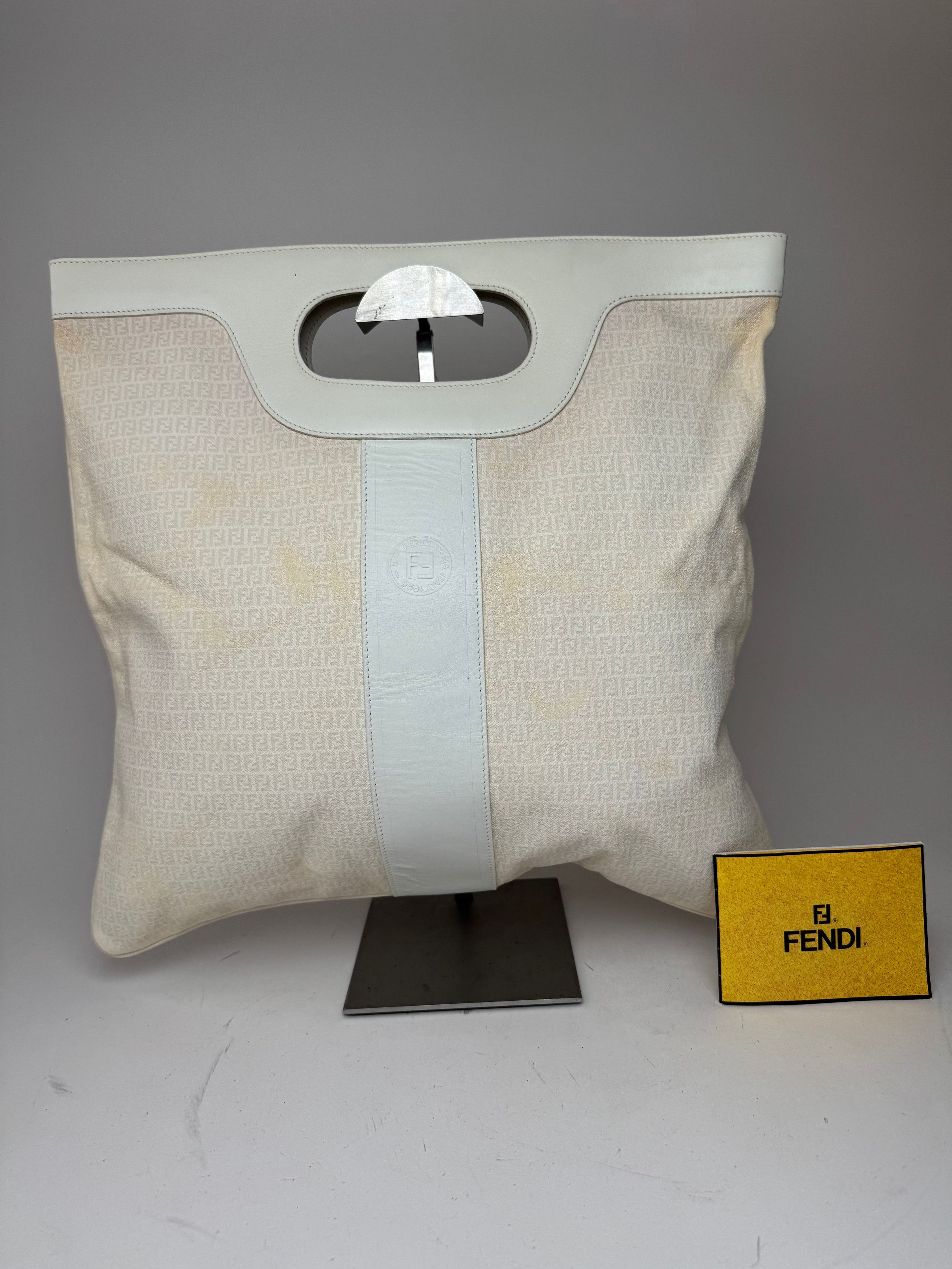 Fendi Vintage FF Monogram Leather canvas Tote Bag white Size ONE SIZE - 10 Thumbnail