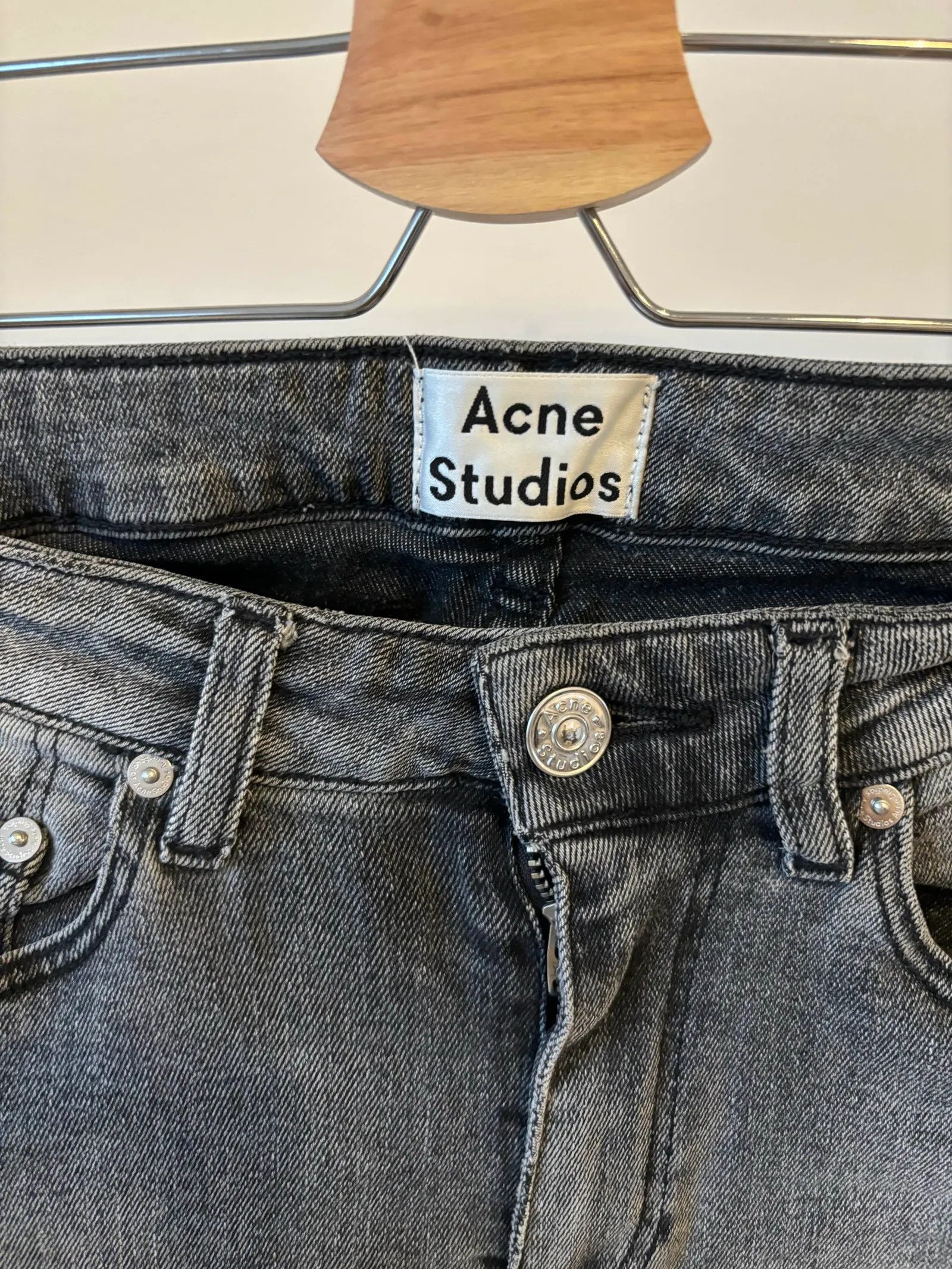 Acne Studios Acne Studios Jeans Size 26" / US 2 / IT 38 - 2 Thumbnail