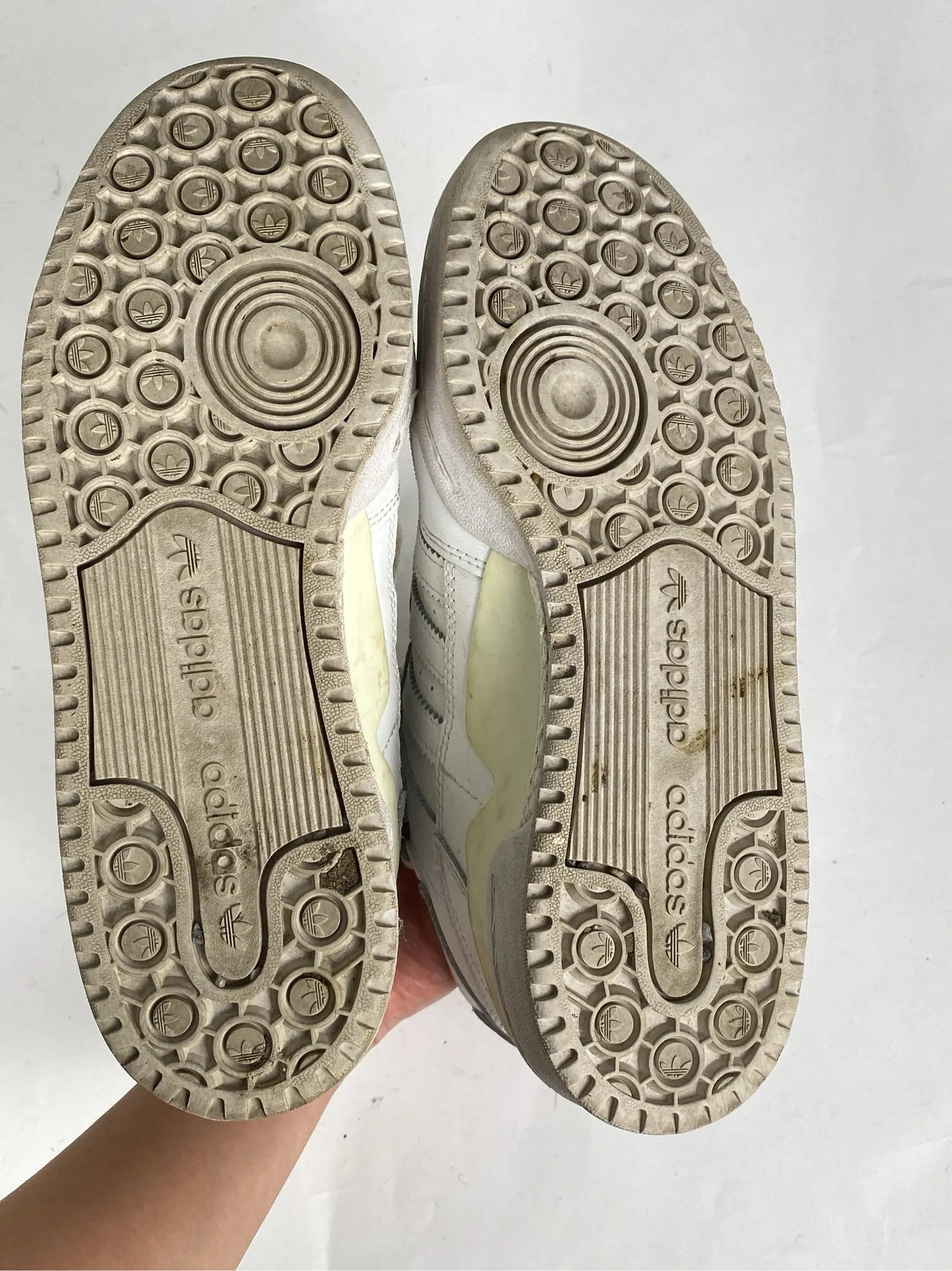 Adidas Adidas Sneakers Size US 10 / IT 40 - 4 Thumbnail