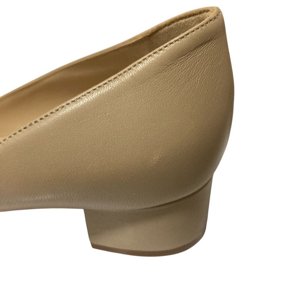 Manolo Blahnik Manolo Blahnik Manolo Blahnik BB30 Leather Pumps Leather Shoes BB30 DUTY FREE for USA Size ONE SIZE - 15 Thumbnail