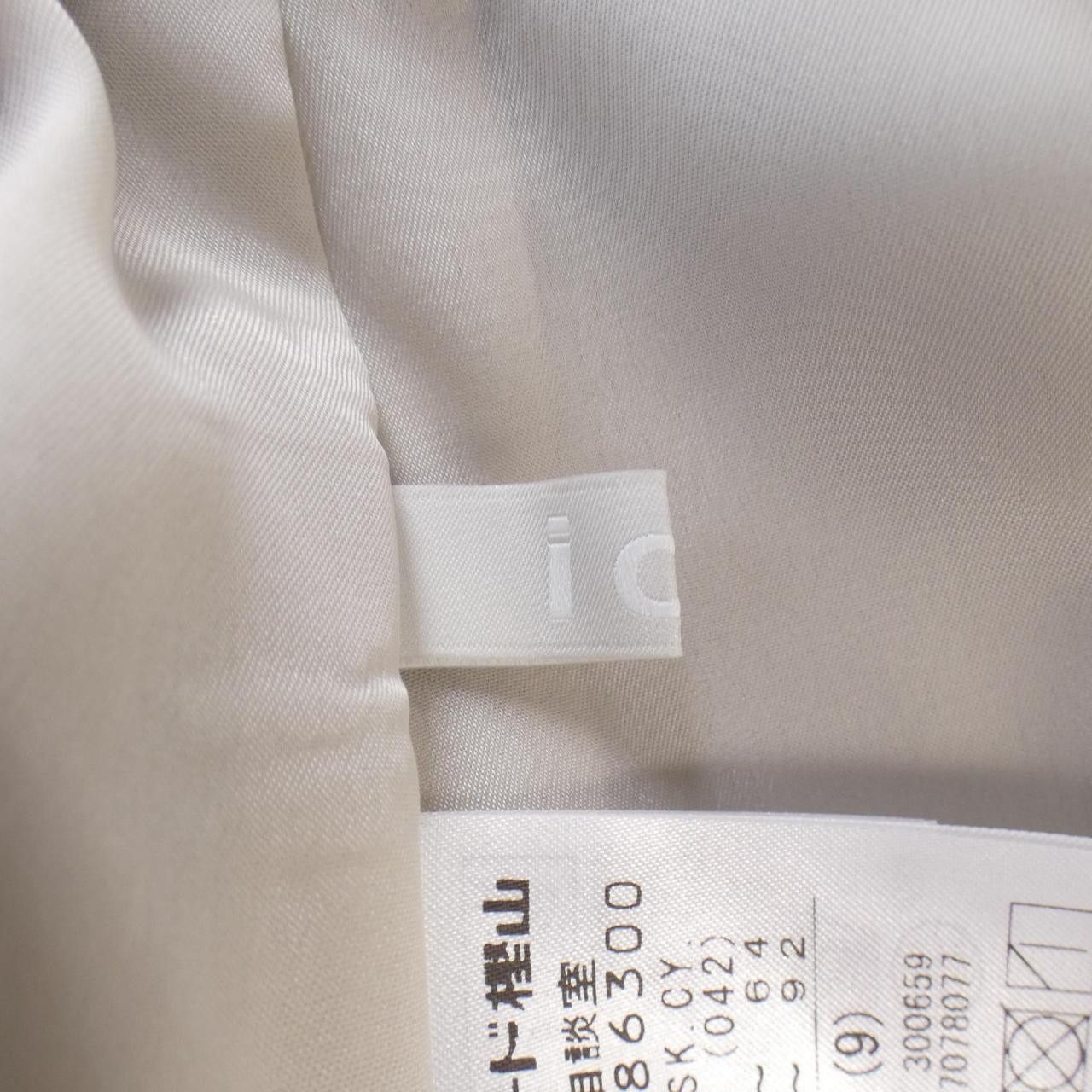 Other Other ICB Skirt Others Skirts 240-5SKCYSW0410 DUTY FREE for USA Size ONE SIZE - 4 Thumbnail