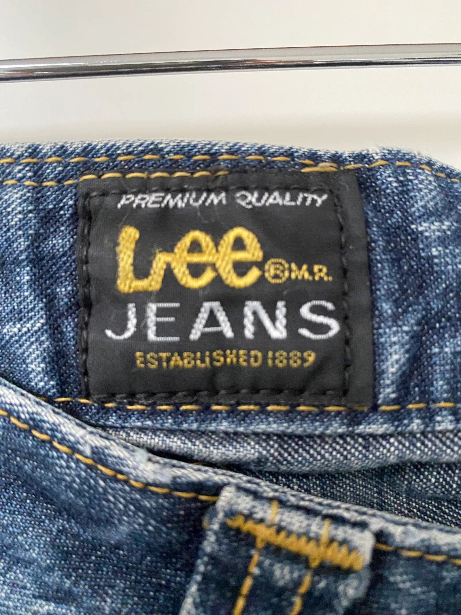 Lee Lee Felton Flare Jeans Size 29" - 2 Thumbnail