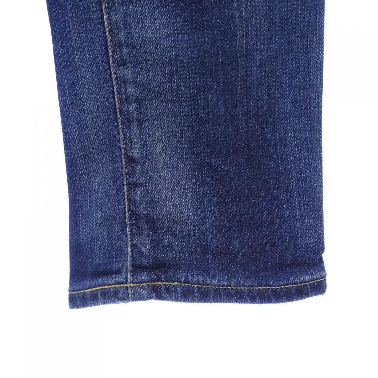 Other Other Red Card Jeans Denim Jeans DUTY FREE for USA Size ONE SIZE - 5 Thumbnail