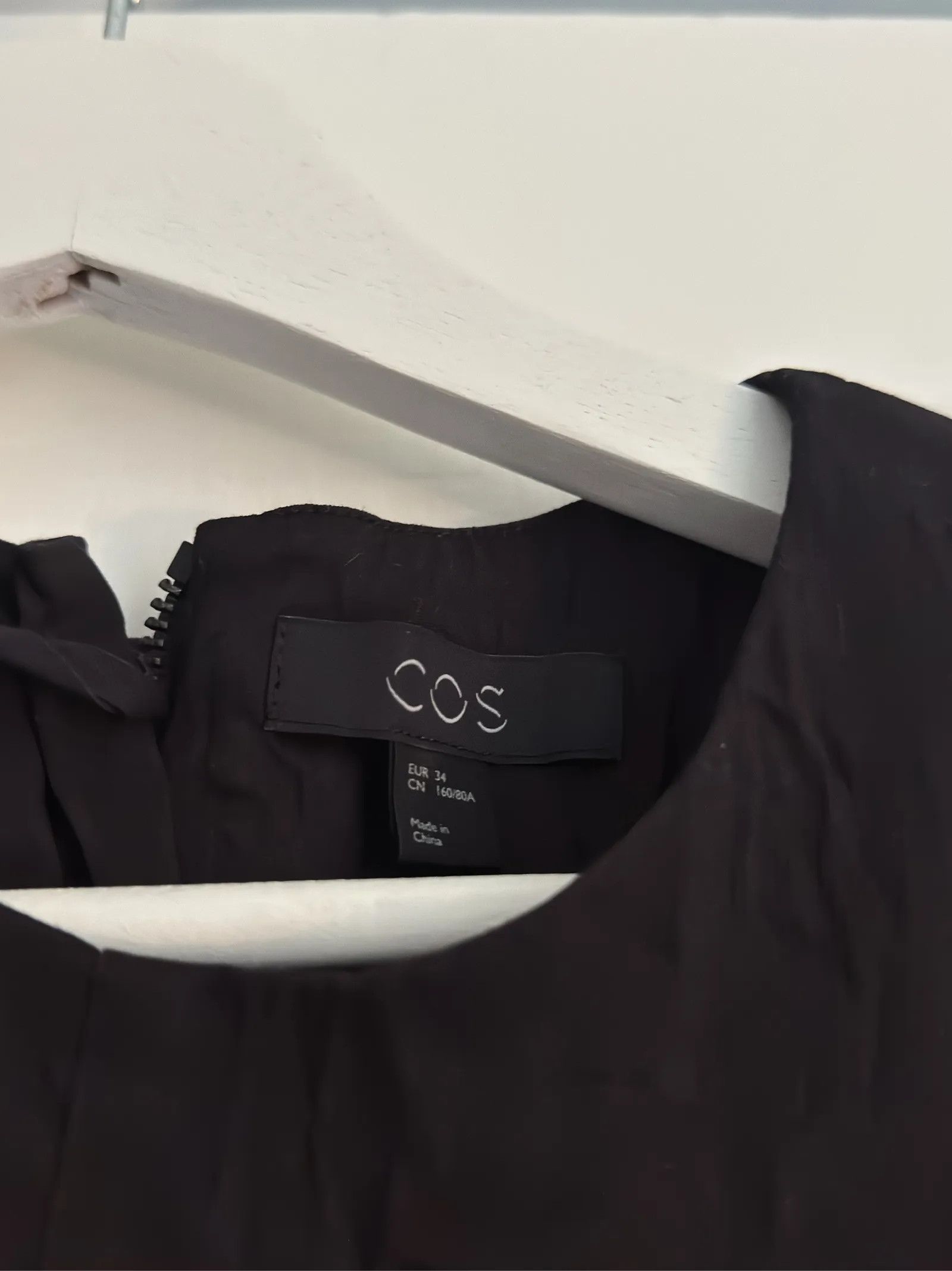 Cos Cos Dress Size XS / US 0-2 / IT 36-38 - 2 Thumbnail