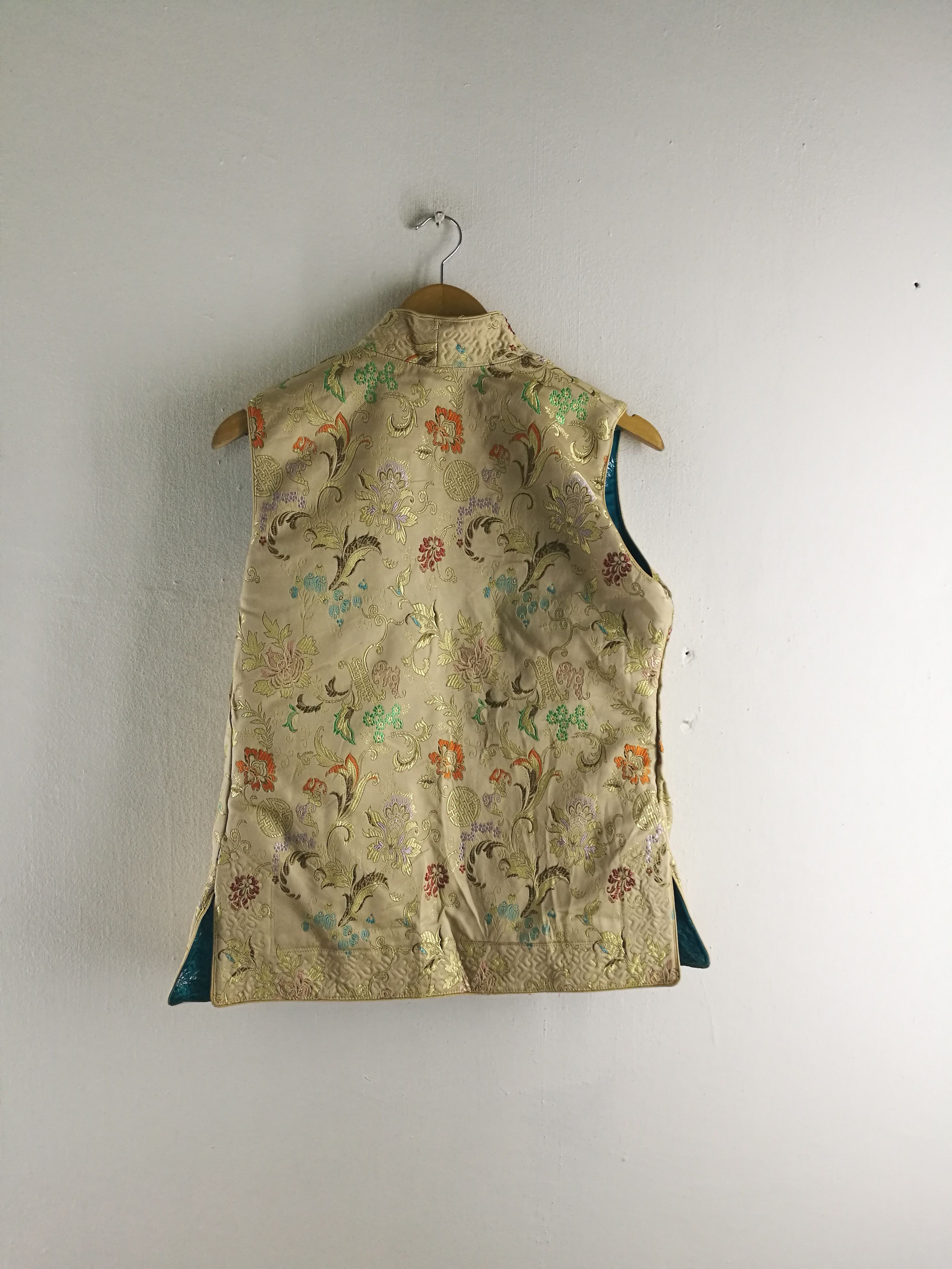 Japanese Brand Japanese shinjuku fashion Reversible pure silk lux vest Size US M / EU 48-50 / 2 - 2 Thumbnail