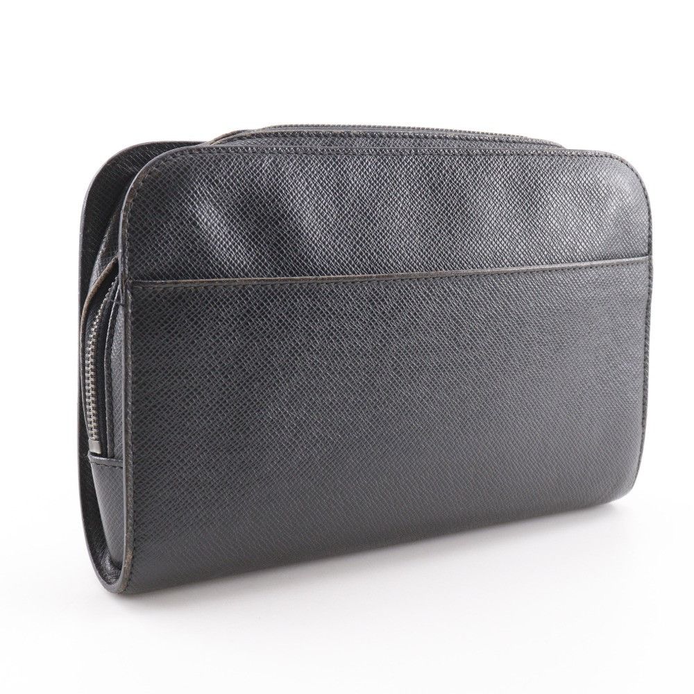 Louis Vuitton Louis Vuitton Louis Vuitton Baikal Taiga Clutch Bag Leather Clutch Bag M30182 DUTY FREE for USA Size ONE SIZE - 3 Thumbnail