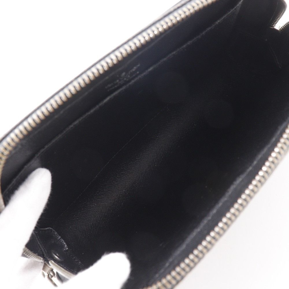 Louis Vuitton Louis Vuitton Louis Vuitton Baikal Taiga Clutch Bag Leather Clutch Bag M30182 DUTY FREE for USA Size ONE SIZE - 8 Thumbnail