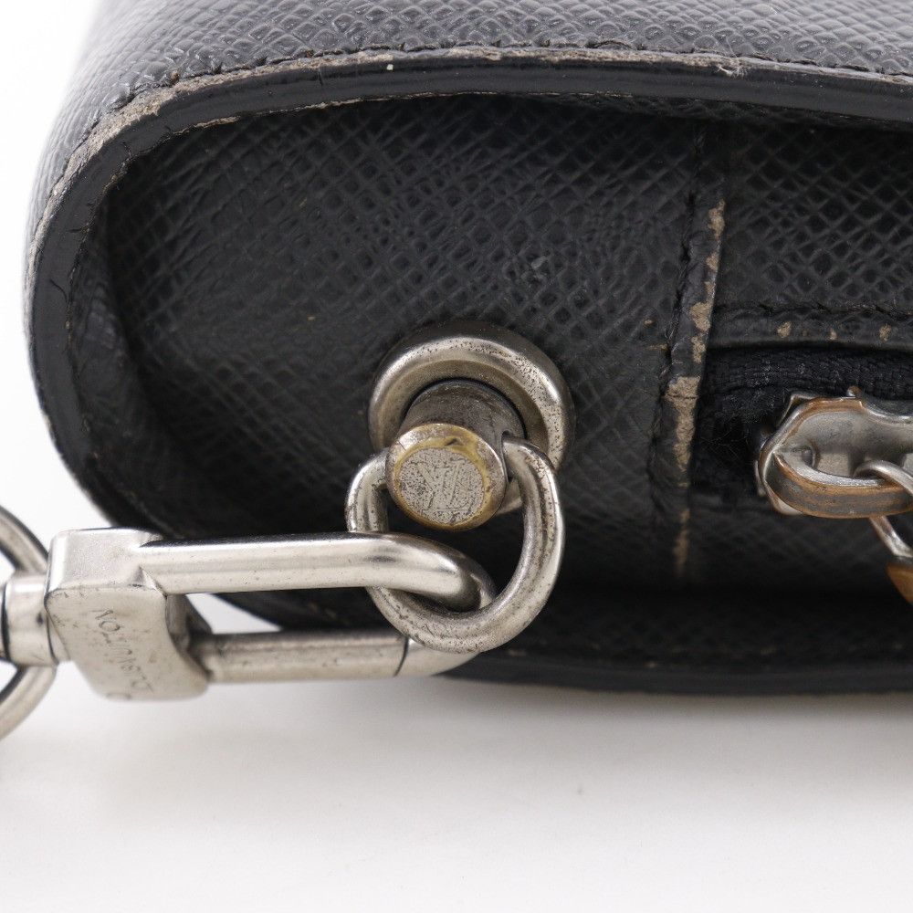 Louis Vuitton Louis Vuitton Louis Vuitton Baikal Taiga Clutch Bag Leather Clutch Bag M30182 DUTY FREE for USA Size ONE SIZE - 12 Thumbnail