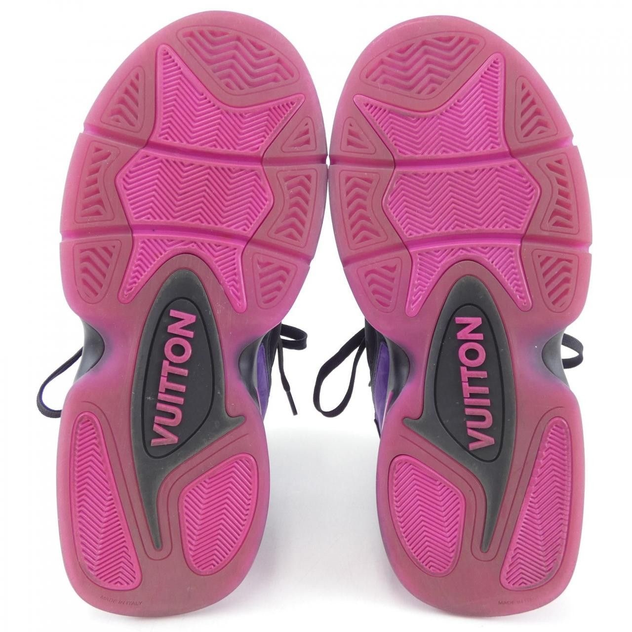 Louis Vuitton Louis Vuitton Louis Vuitton LV Trainer 2 Sneakers Leather Shoes DUTY FREE for USA Size ONE SIZE - 4 Thumbnail