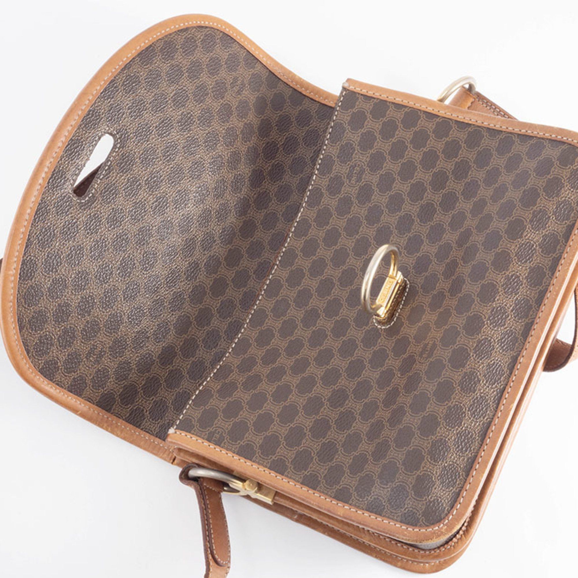 Celine Celine Macadam Flap Shoulder Bag M08, Brown PVC Leather, Women's, Old Style, Two-Compartment, CELINE Size ONE SIZE - 18 Thumbnail