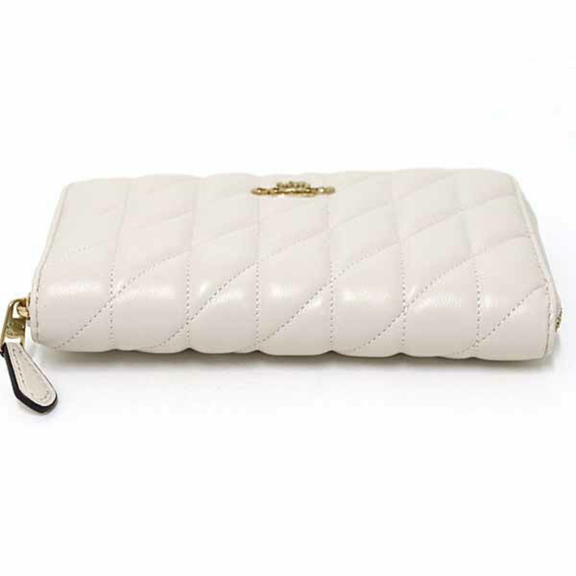 Coach Coach Outlet Medium ID Zip Wallet, Quilted Bifold Wallet in Nappa Leather, CZ339 IMCHK Size ONE SIZE - 5 Thumbnail