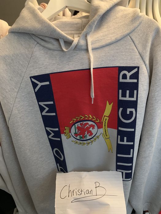 Vetements x tommy 2024 hilfiger oversized hoodie