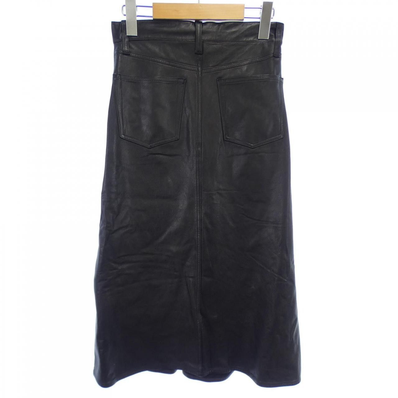 Other Other Sisii Skirt Others Skirts DUTY FREE for USA Size ONE SIZE - 2 Thumbnail