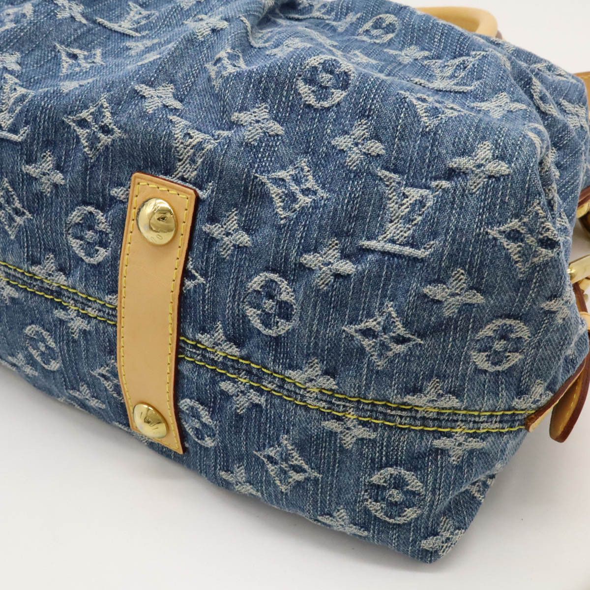 Louis Vuitton Louis Vuitton Louis Vuitton Neo Cabby Monogram 2way Bag Denim Shoulder Bag M95349 DUTY FREE for USA Size ONE SIZE - 3 Thumbnail