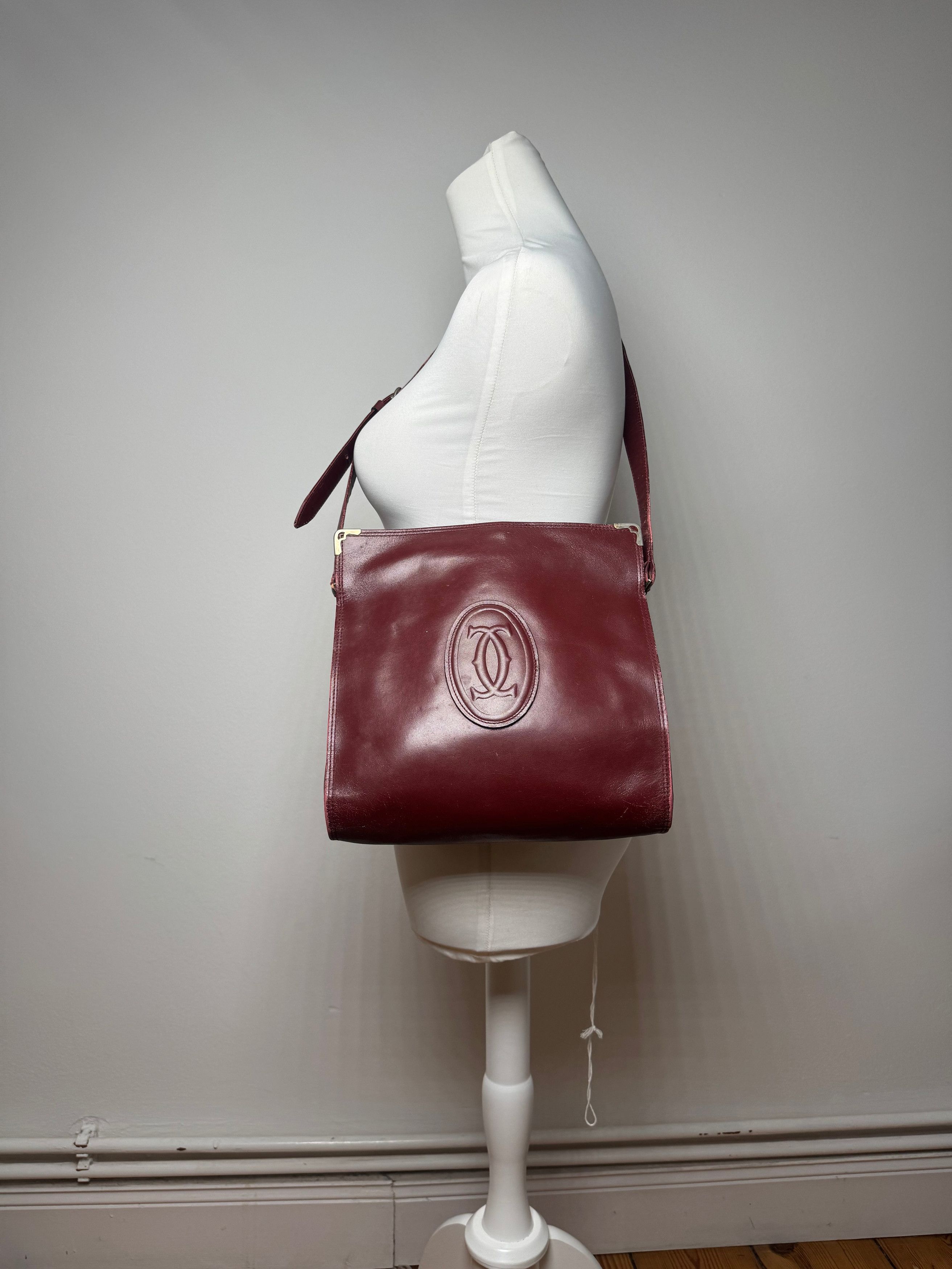 Cartier Vintage Leather Shoulder Bag Burgundy Size ONE SIZE - 7 Thumbnail