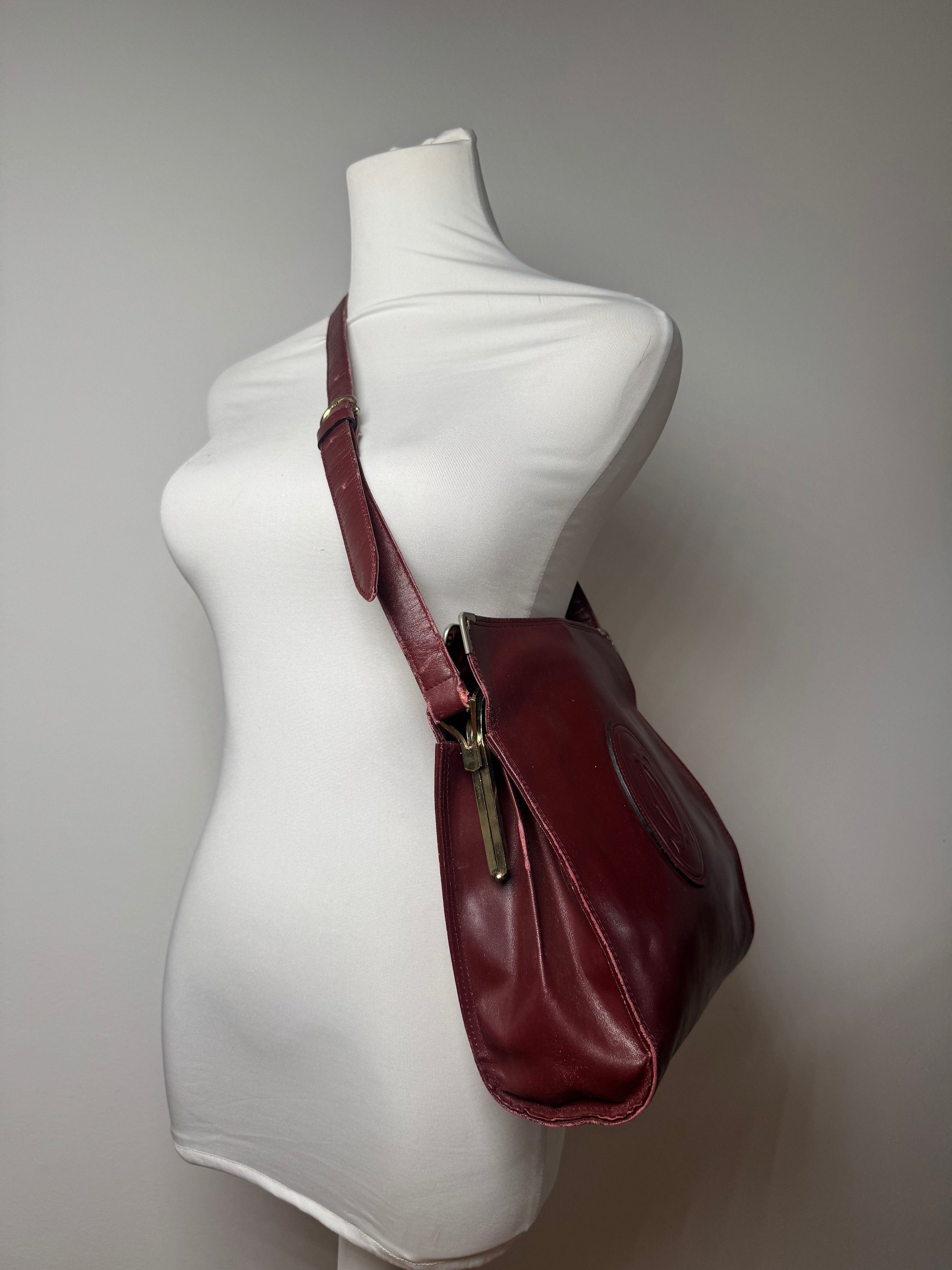 Cartier Vintage Leather Shoulder Bag Burgundy Size ONE SIZE - 8 Thumbnail