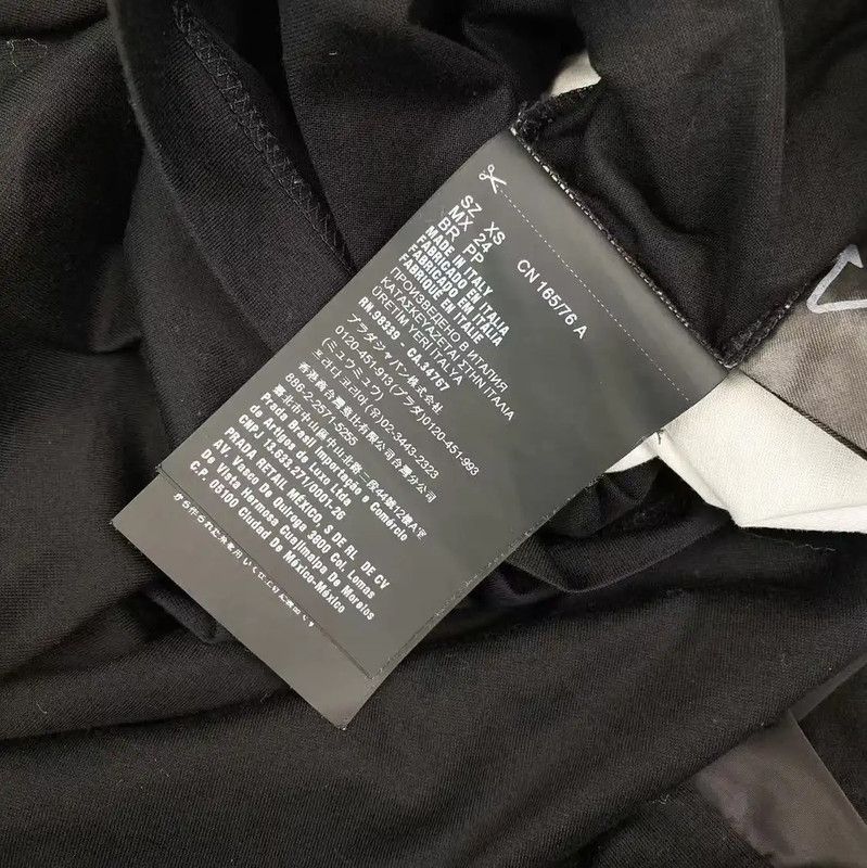 Prada Prada Black Cotton T-Shirt for Women Size XS / US 0-2 / IT 36-38 - 4 Thumbnail