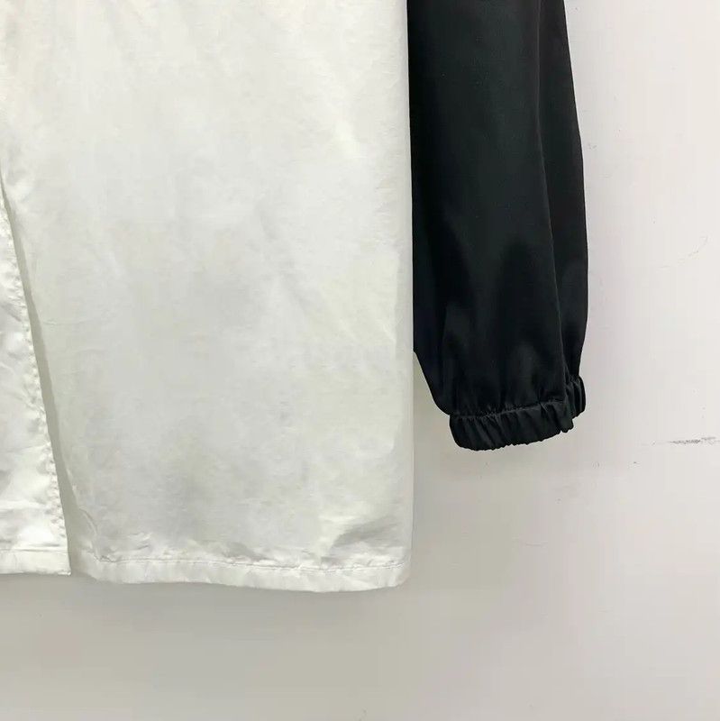 Prada Prada Women's Cotton Shirt with Black Sleeves Size M / US 6-8 / IT 42-44 - 4 Thumbnail