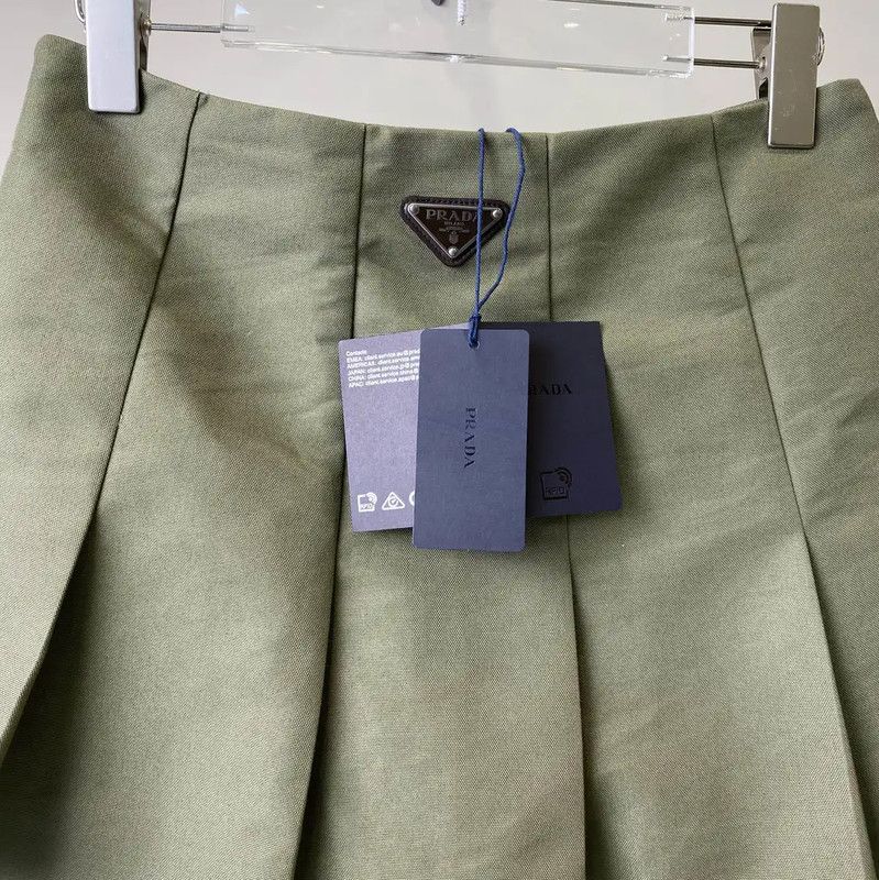 Prada Prada Olive Green Cotton Skirt for Women Size 25" / US 0 / IT 36 - 3 Thumbnail