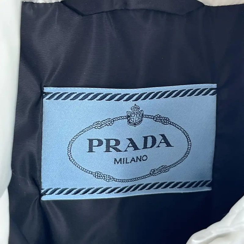 Prada Prada White Recycled Fiber Women's Puffer Jacket Size XS / US 0-2 / IT 36-38 - 4 Thumbnail