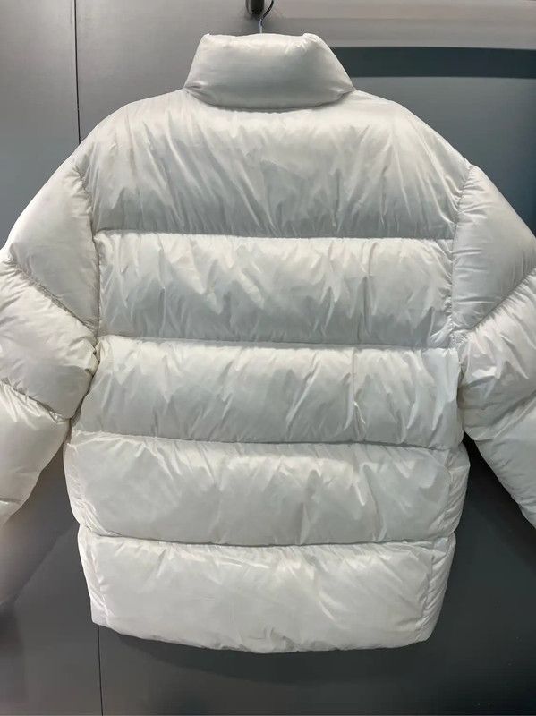 Prada Prada Winter White Logo Short Puffer Size L / US 10 / IT 46 - 3 Thumbnail