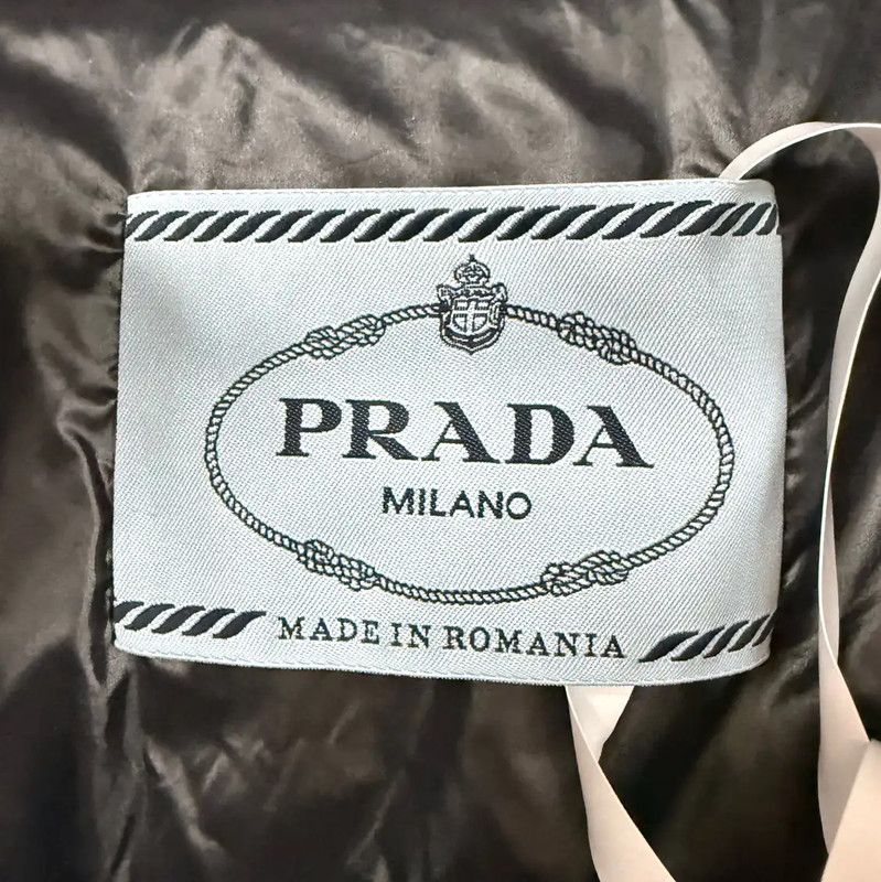 Prada Prada Black Cropped Down Jacket for Women Size M / US 6-8 / IT 42-44 - 6 Thumbnail