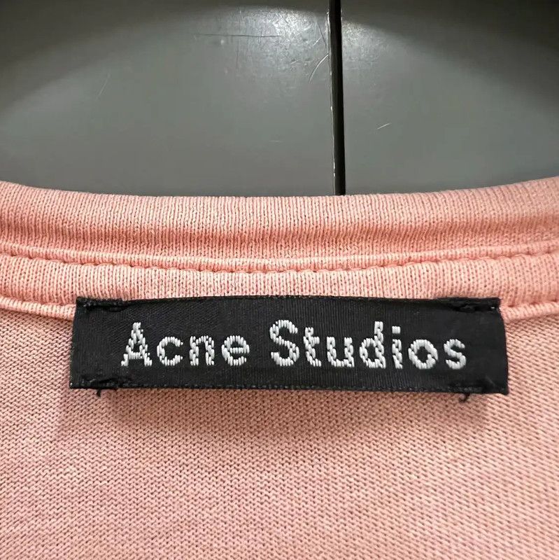 Acne Studios Acne Studios Pink Cotton Short Sleeve T-Shirt Size S / US 4 / IT 40 - 2 Thumbnail