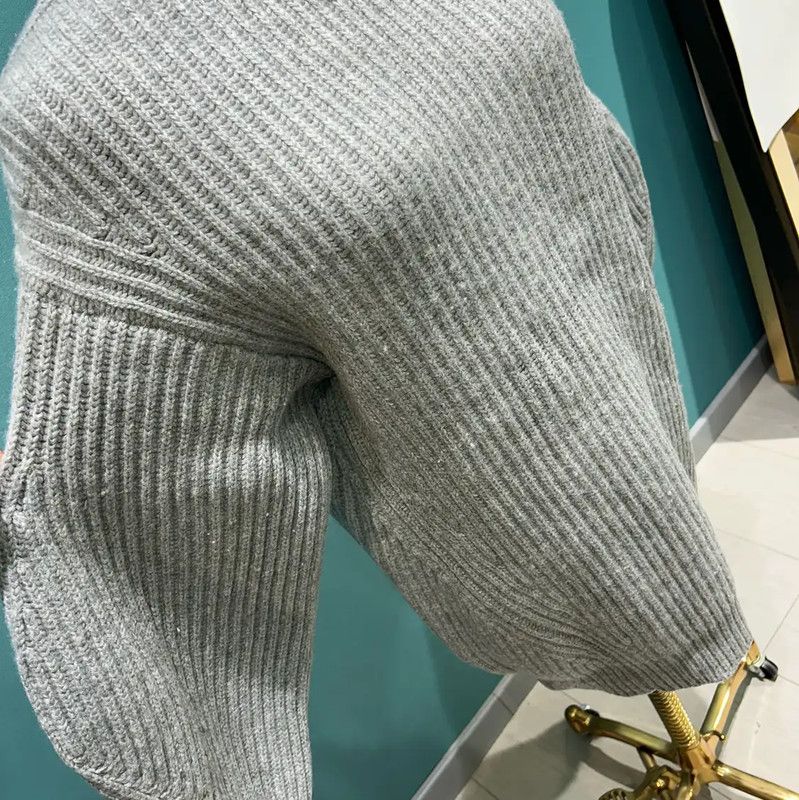 Acne Studios Acne Studios Women's Knit Sweater in Light Gray Size XS / US 0-2 / IT 36-38 - 6 Thumbnail