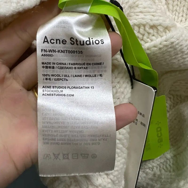 Acne Studios Acne Studios White Wool Long Sleeve Sweater Size XS / US 0-2 / IT 36-38 - 4 Thumbnail