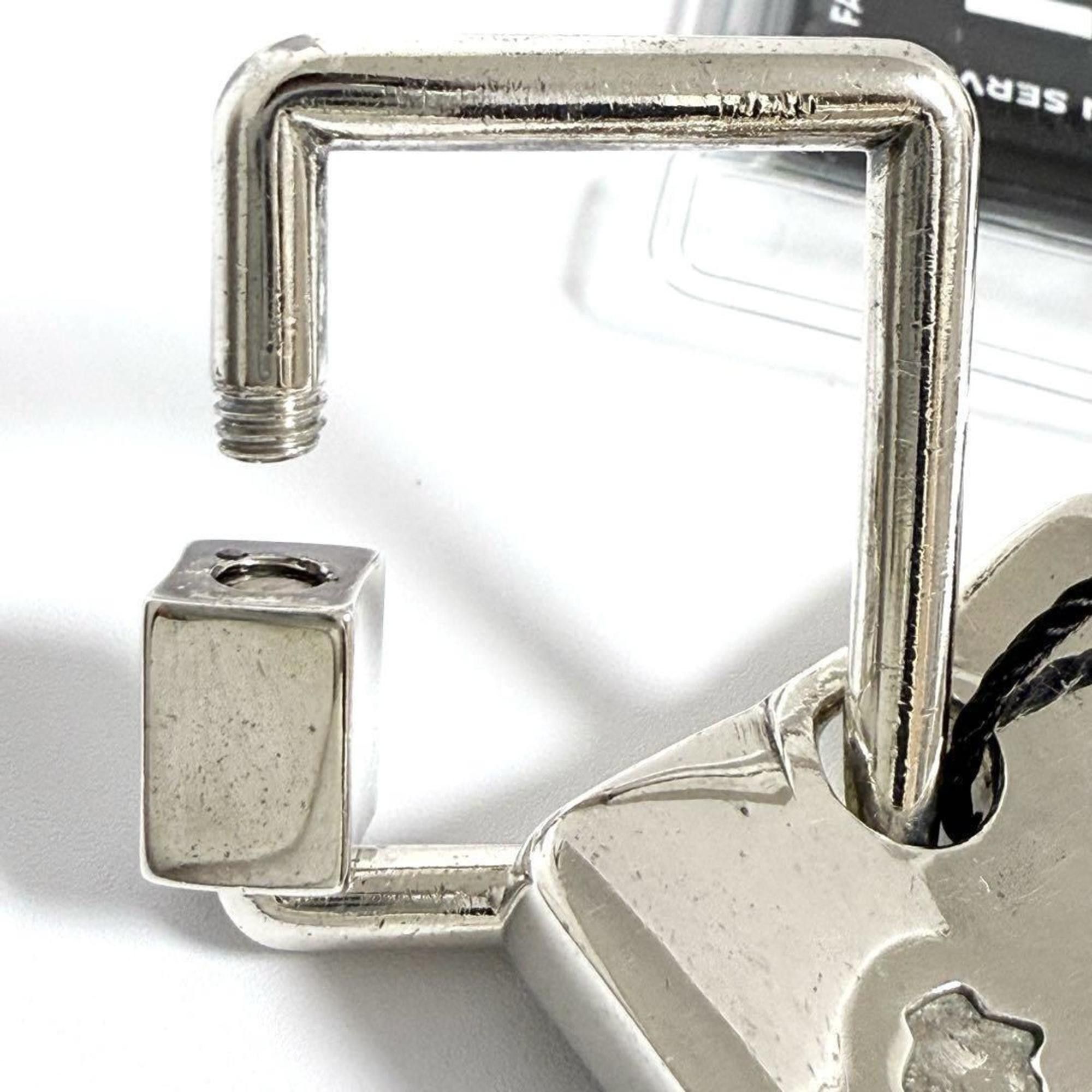 Chanel Vintage Chanel key ring, holder, charm, silver Size ONE SIZE - 3 Thumbnail