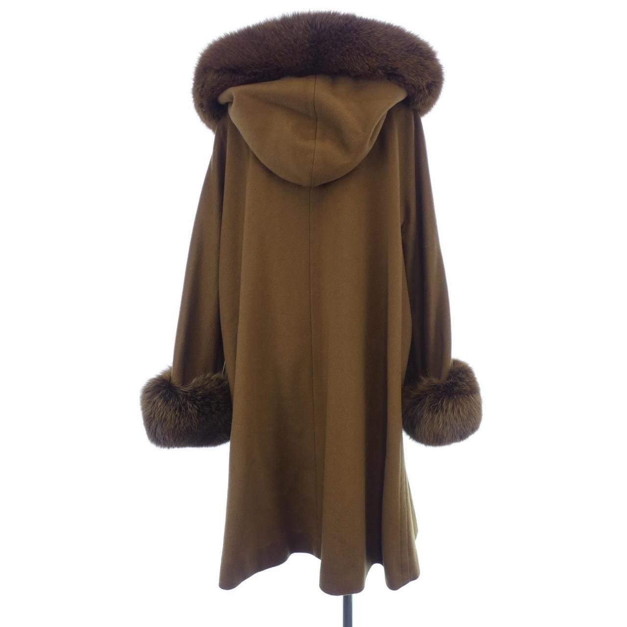 Other Other FOXEY BOUTIQUE 100% Cashmere Coat Leather Outerwear DUTY FREE for USA Size ONE SIZE - 2 Thumbnail