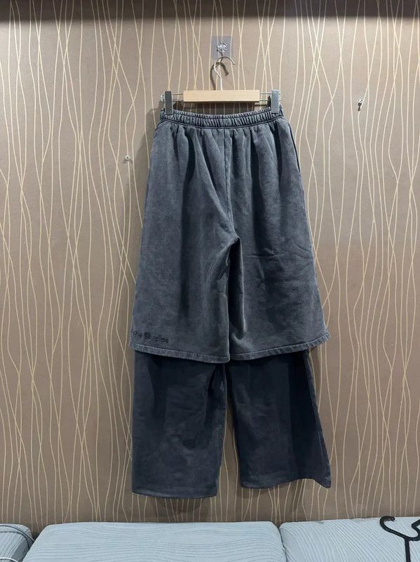 Acne Studios Acne Studios Women's Casual Pants in Deep Gray Size 22" - 2 Thumbnail