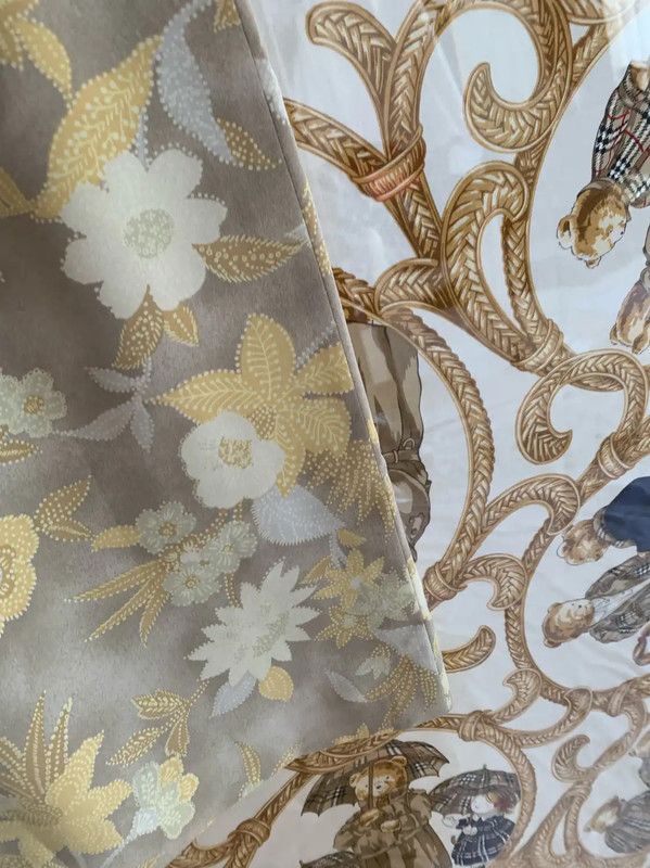 Burberry Burberry Beige Floral Women’s Skirt Size 23" - 4 Thumbnail
