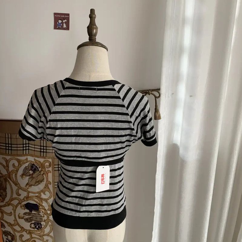 Burberry Burberry Grey Striped Cotton Women's T-shirt Size M / US 6-8 / IT 42-44 - 6 Thumbnail