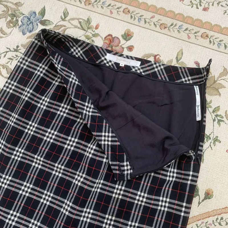 Burberry Burberry Black Wool Blend Women's Skirt Size 28" / US 6 / IT 42 - 3 Thumbnail